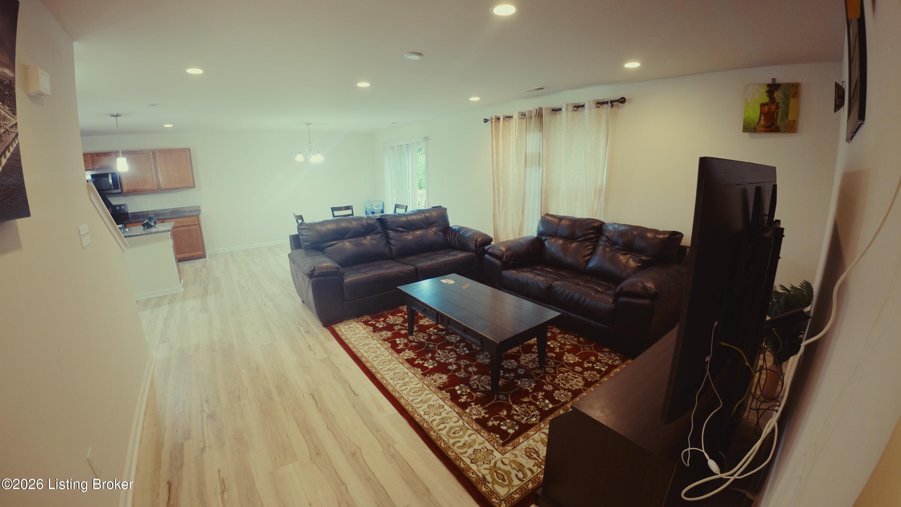 11720 Beacon Ct Property Photo 15