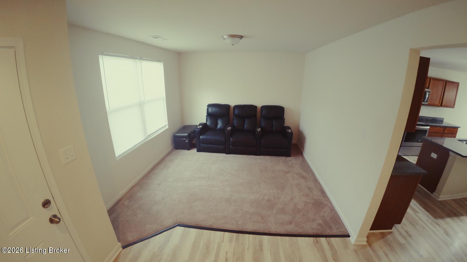 11720 Beacon Ct Property Photo 22