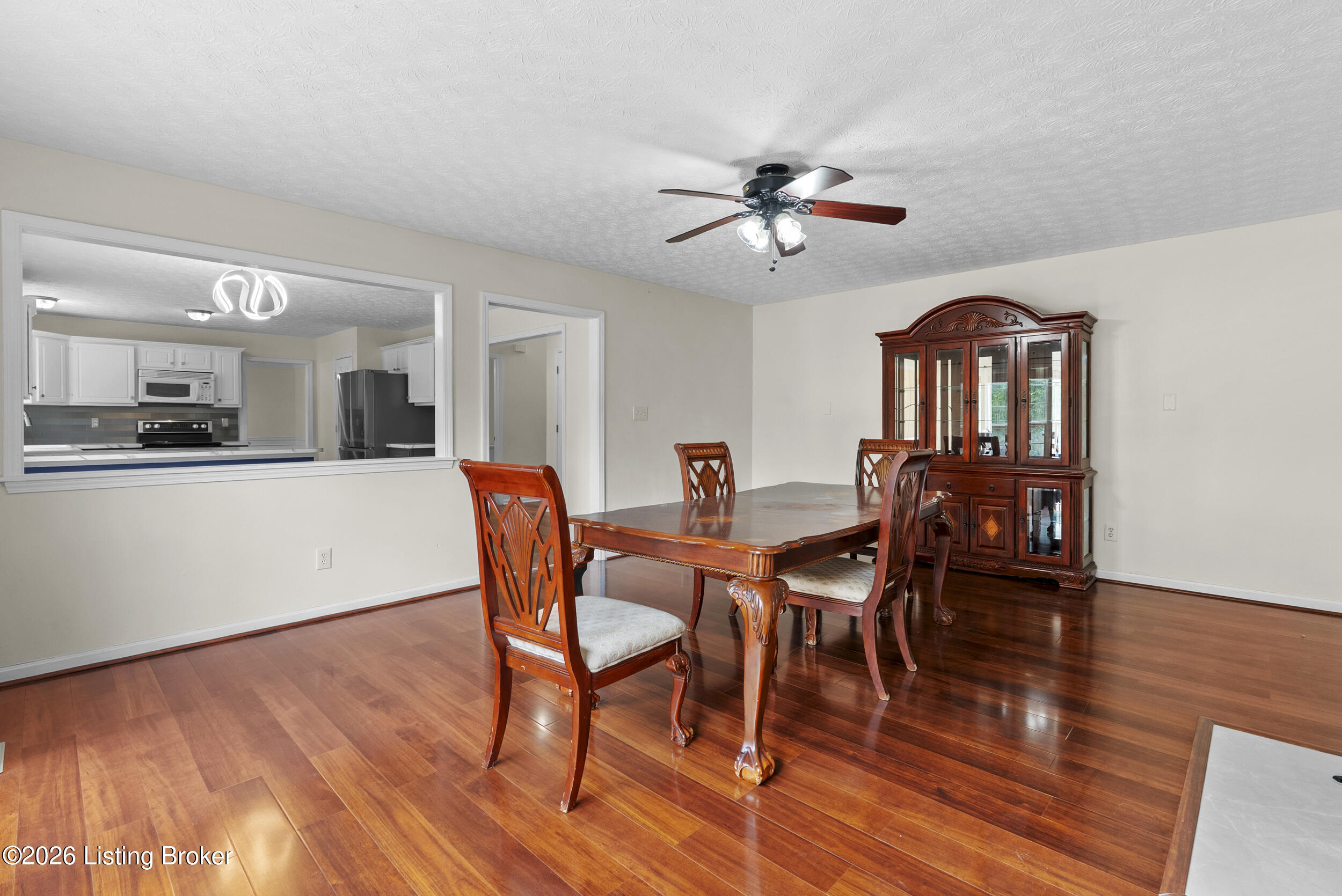 10123 Spring Gate Dr Property Photo 21
