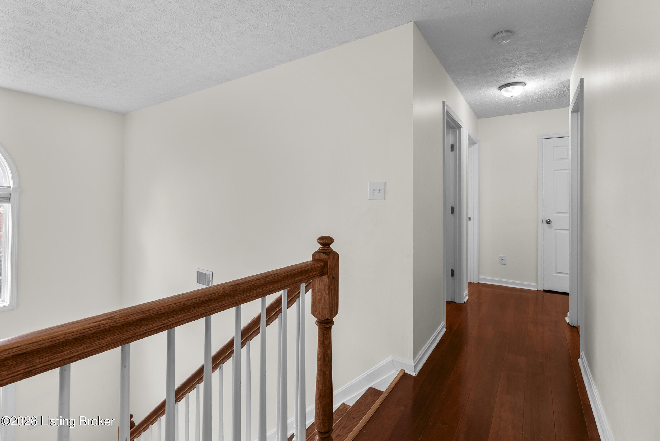 10123 Spring Gate Dr Property Photo 28