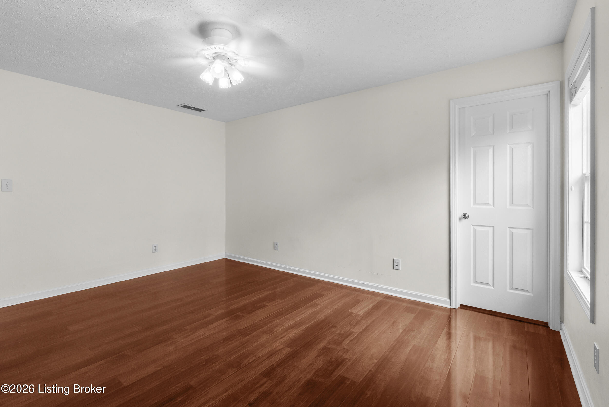 10123 Spring Gate Dr Property Photo 40