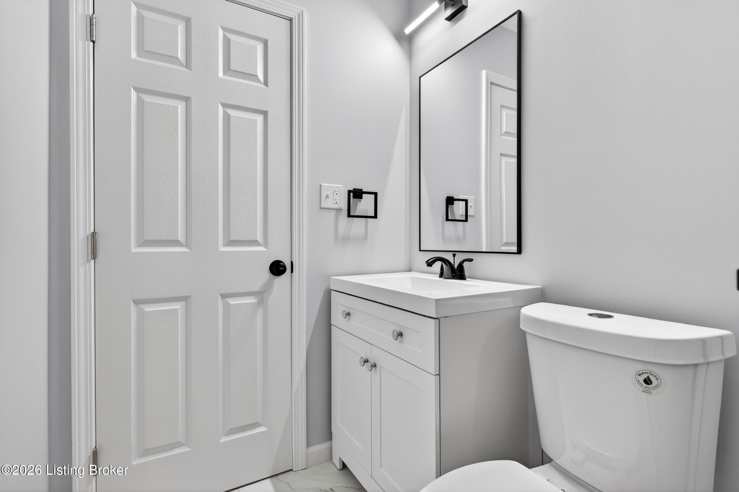 112 Daryl Ct Property Photo 24