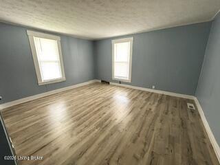 4830 Peachtree Ave Property Photo 5