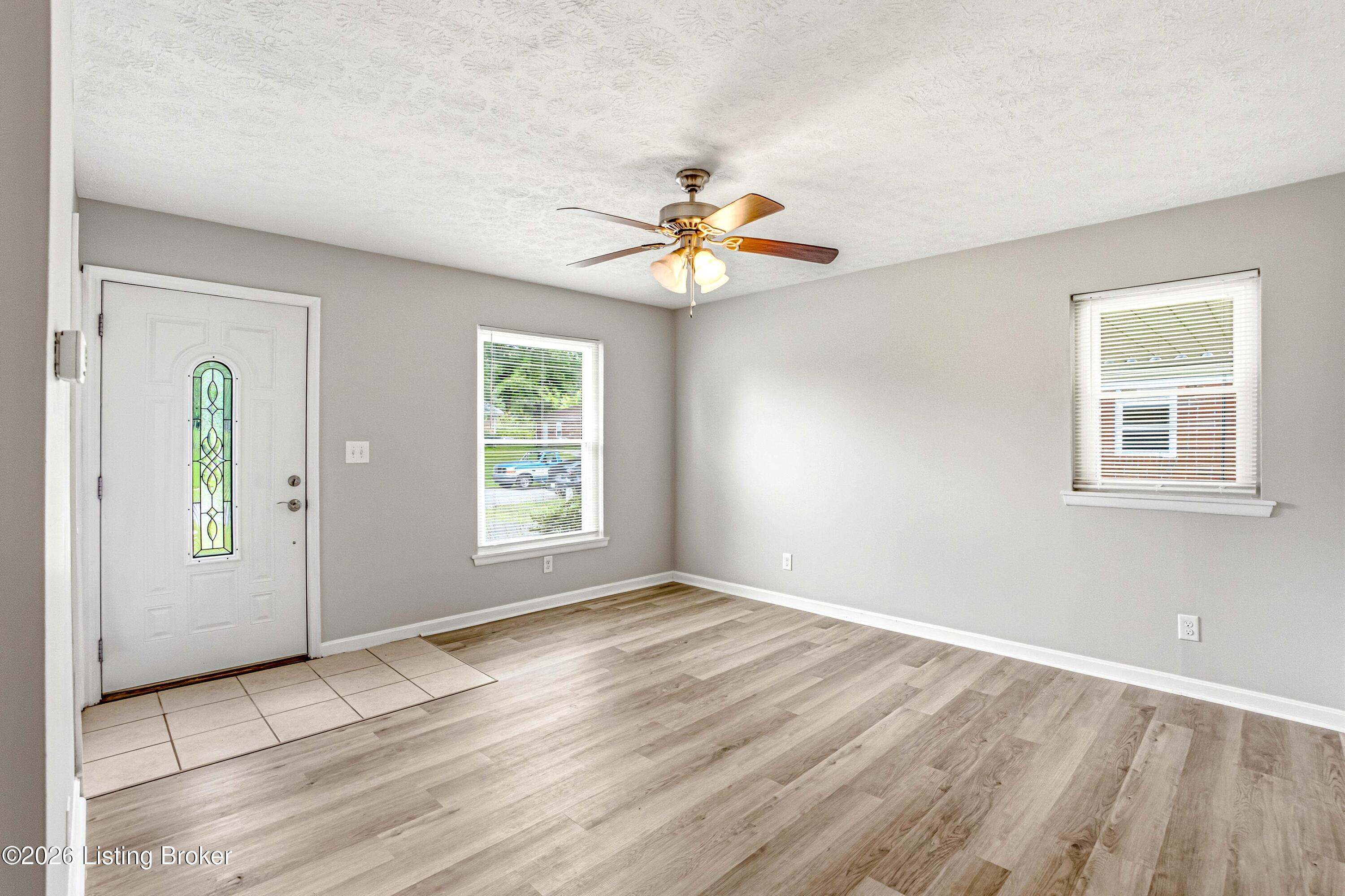 6812 Nalery Way Property Photo 18