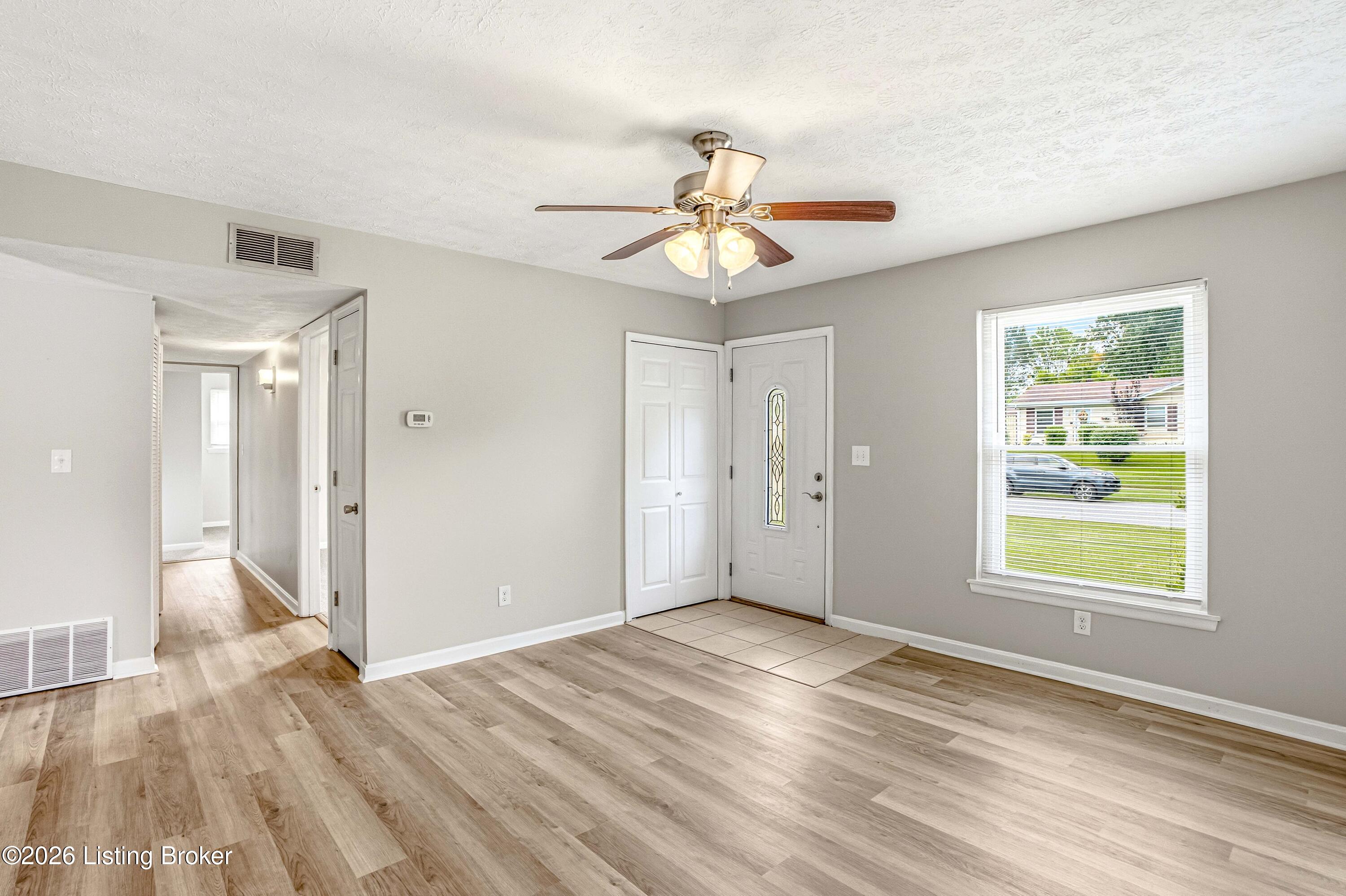 6812 Nalery Way Property Photo 19