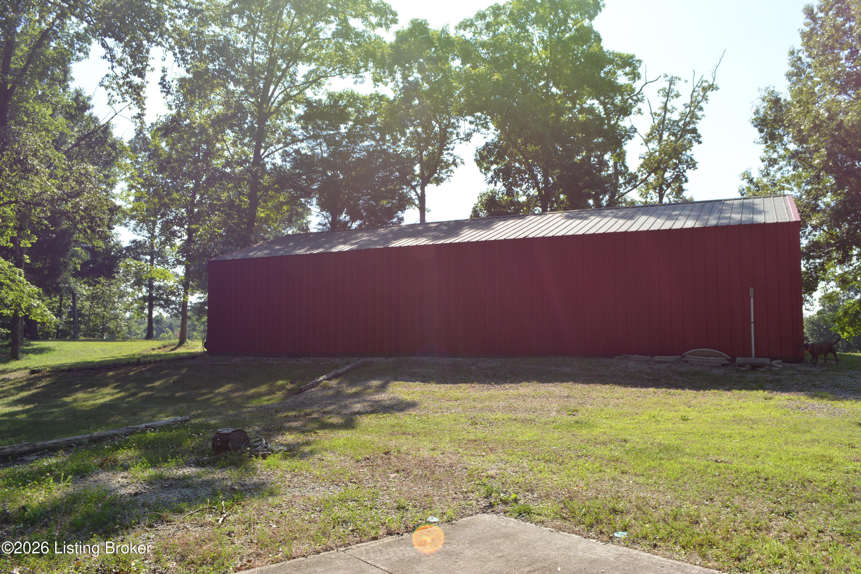 581 Noah's Ln Property Photo 6