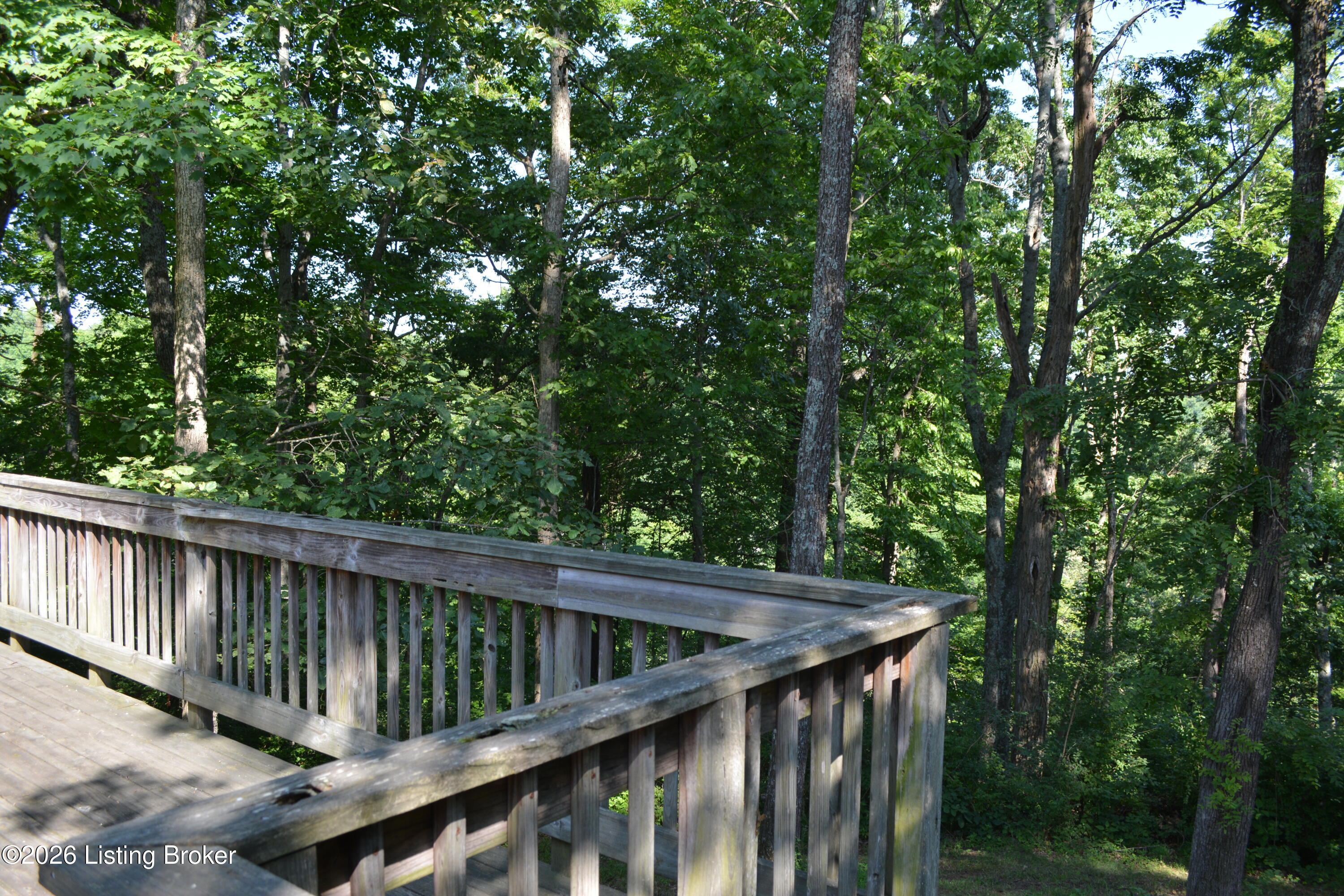 581 Noah's Ln Property Photo 21