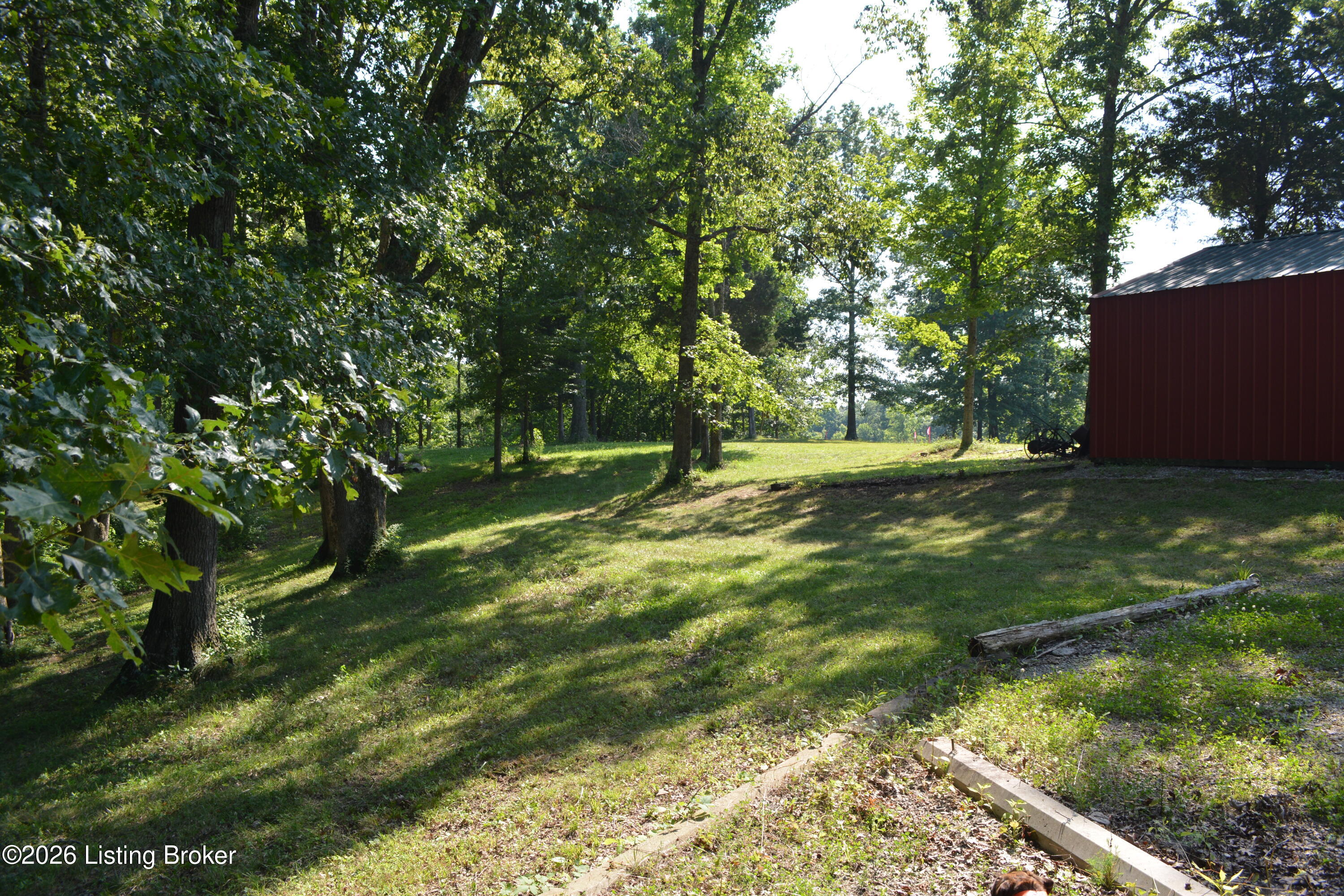 581 Noah's Ln Property Photo 23