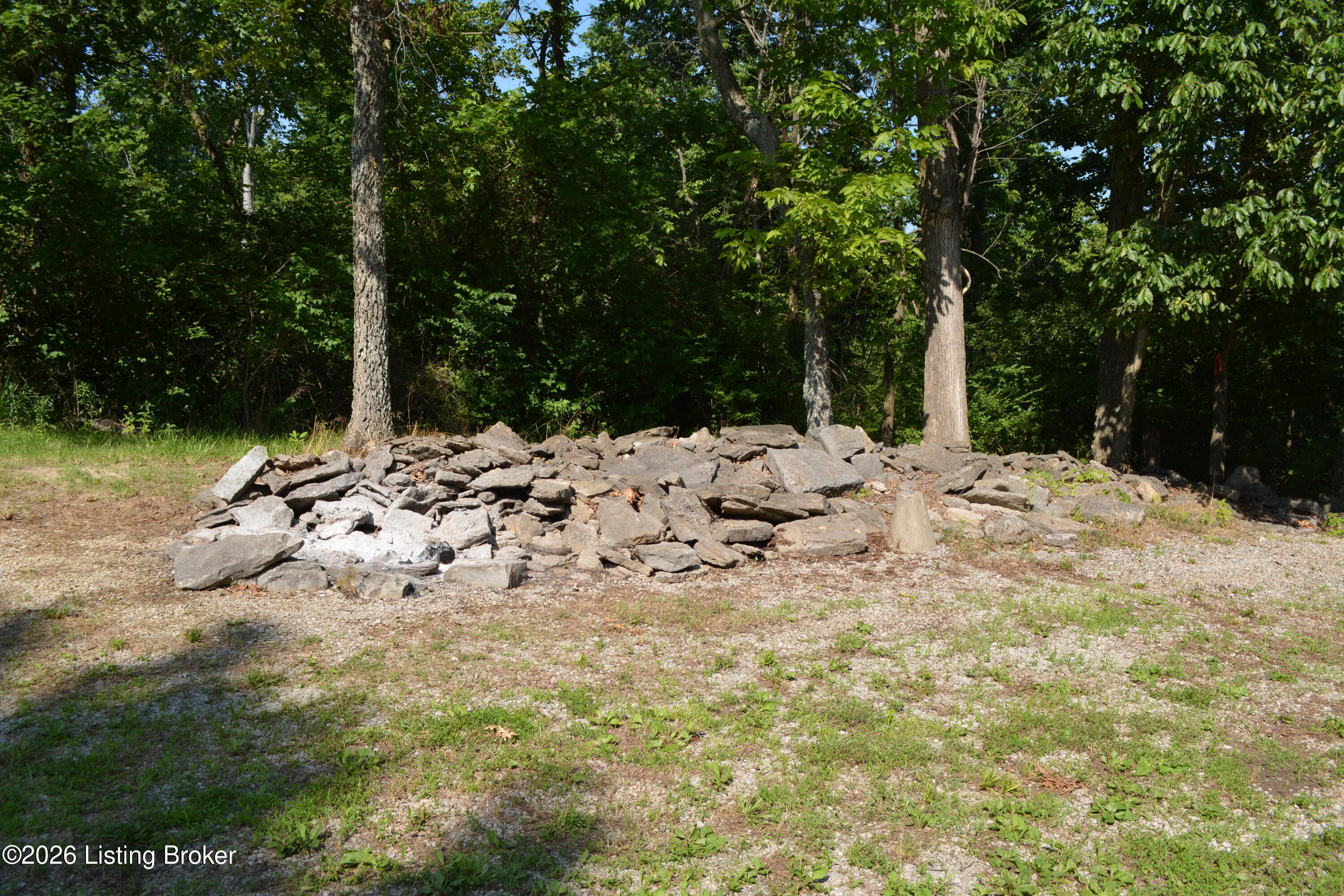 581 Noah's Ln Property Photo 26