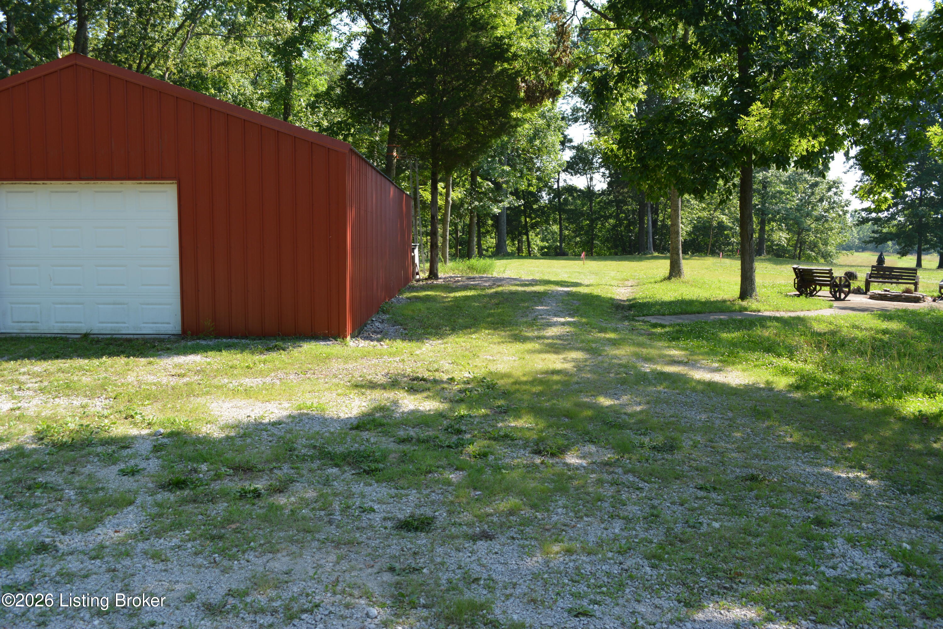 581 Noah's Ln Property Photo 29