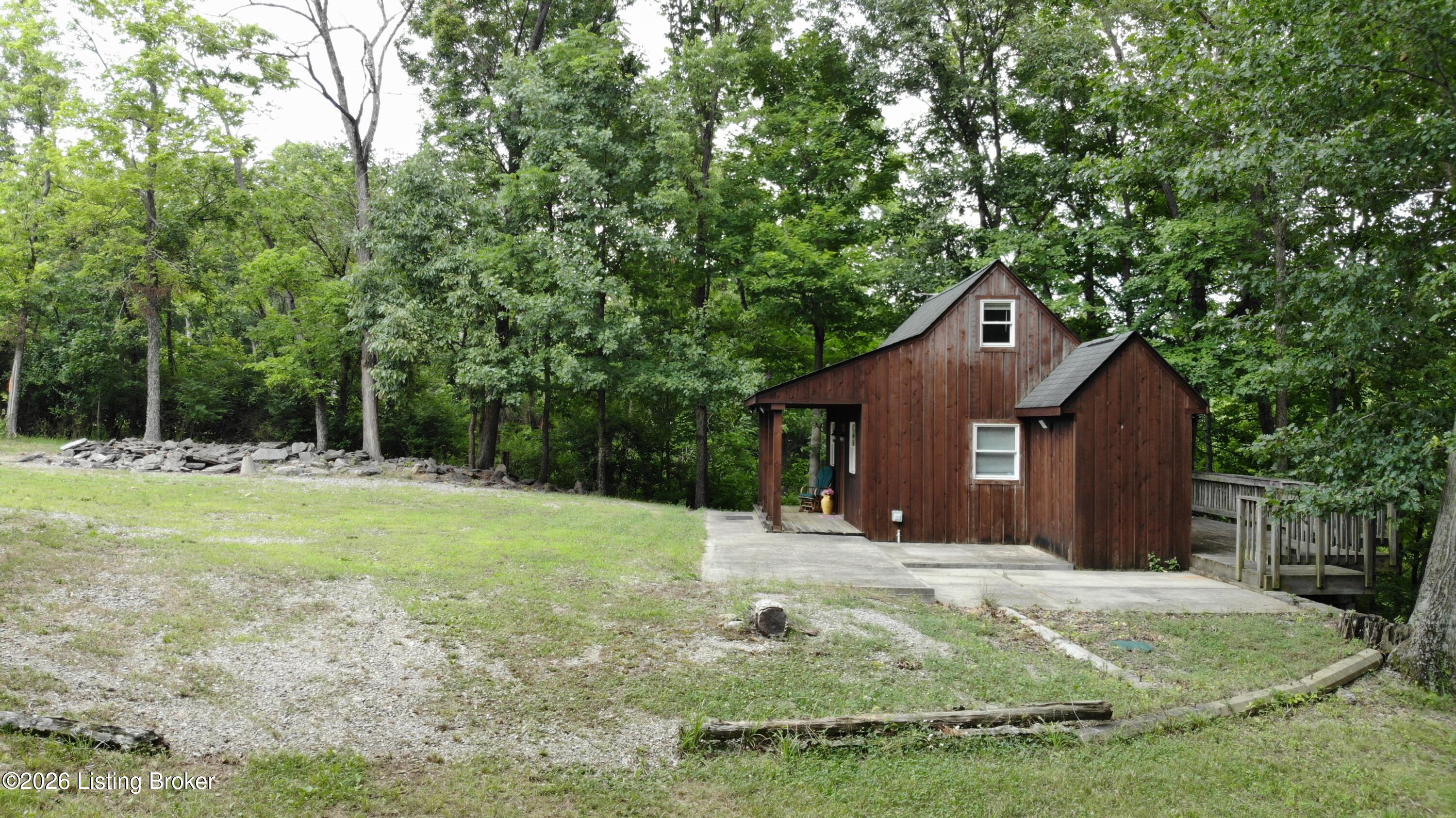 581 Noah's Ln Property Photo 30