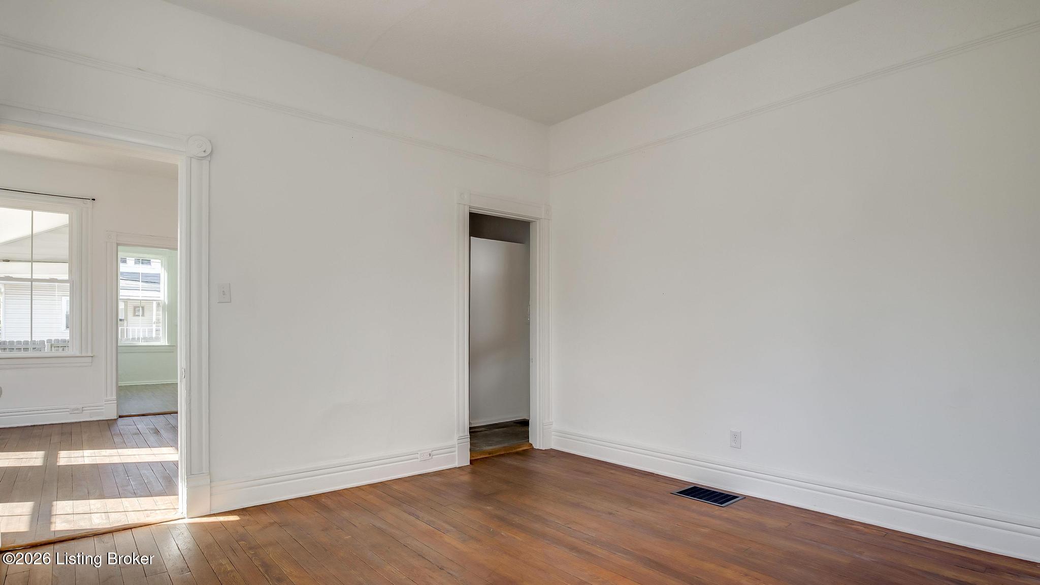 1909 Bonnycastle Ave Property Photo 12