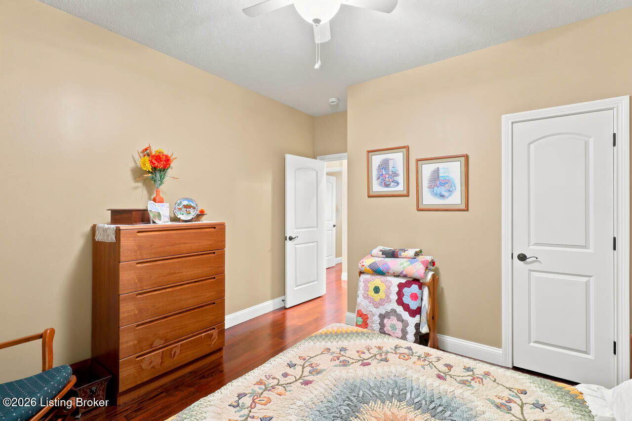 137 Dublin Dr Property Photo 41