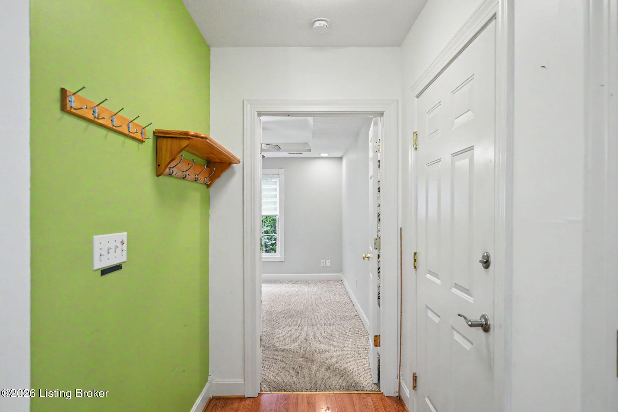 8537 Applegate Village Dr Property Photo 19