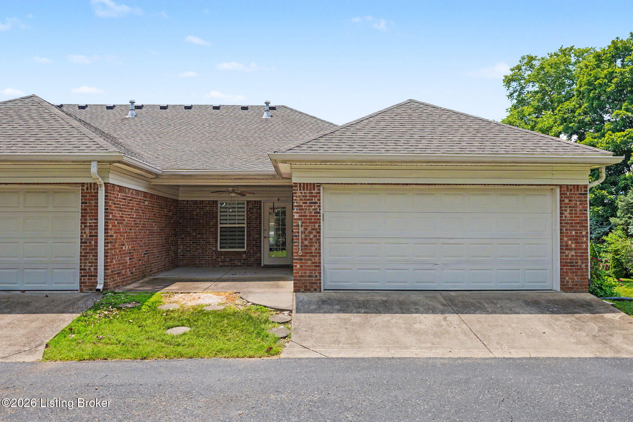 8537 Applegate Village Dr Property Photo 52