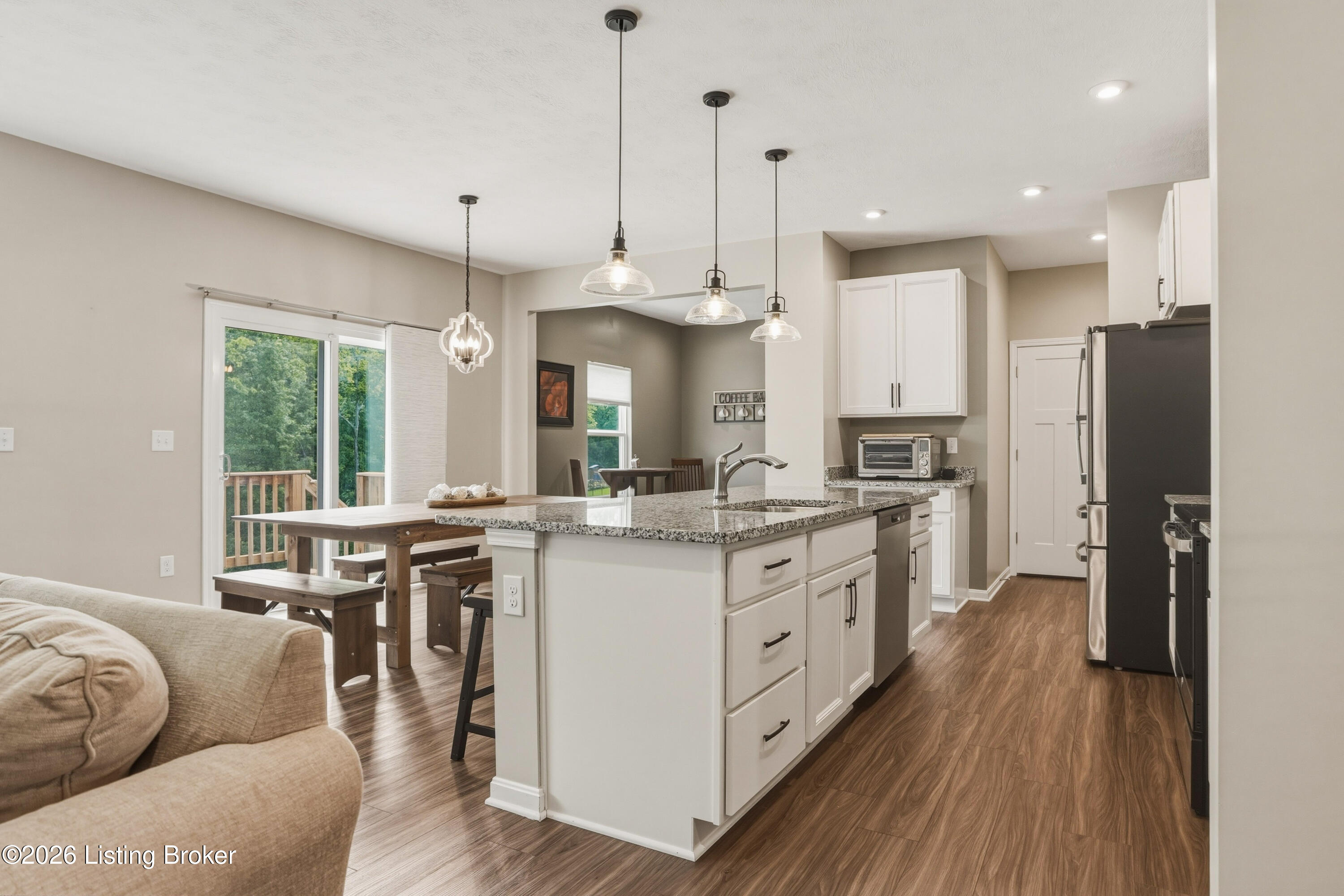 420 Inspiration Ln Property Photo 11