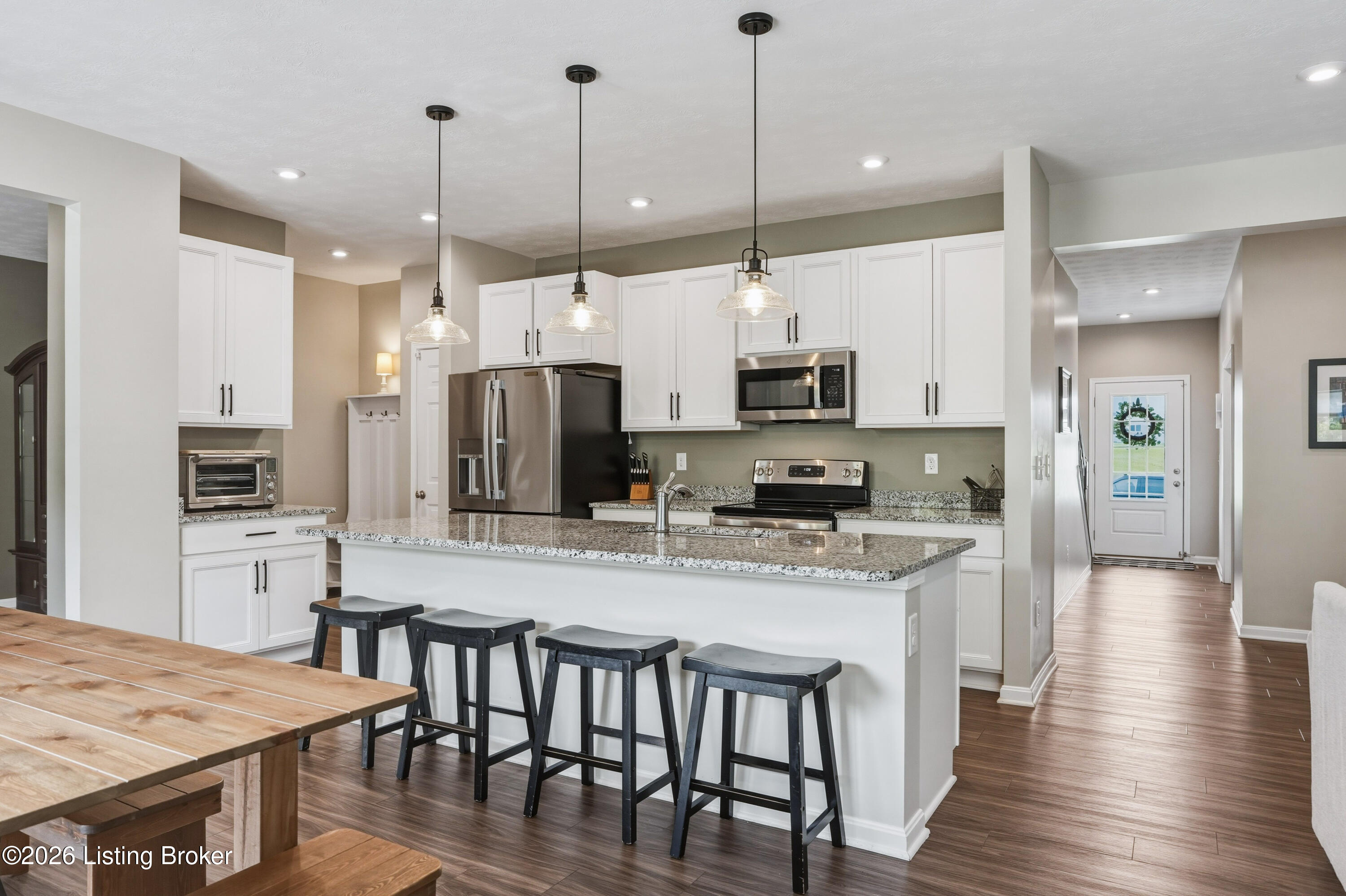 420 Inspiration Ln Property Photo 12