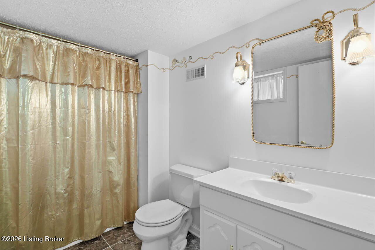 3103 Evon Ct Property Photo 31