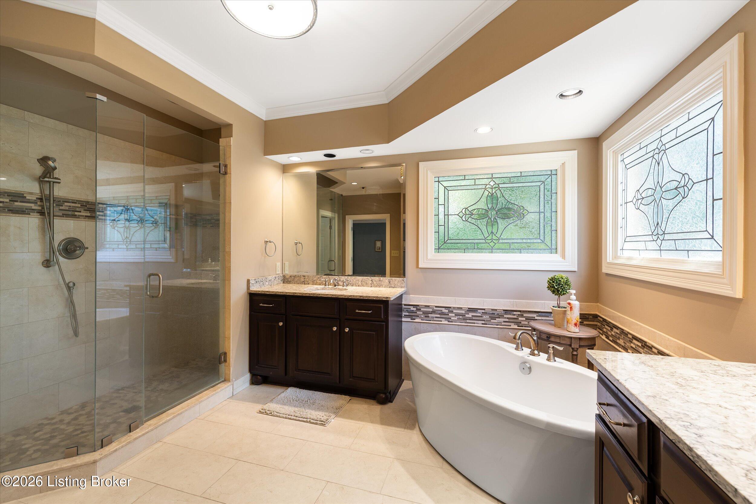 6711 Harrods View Cir Property Photo 3