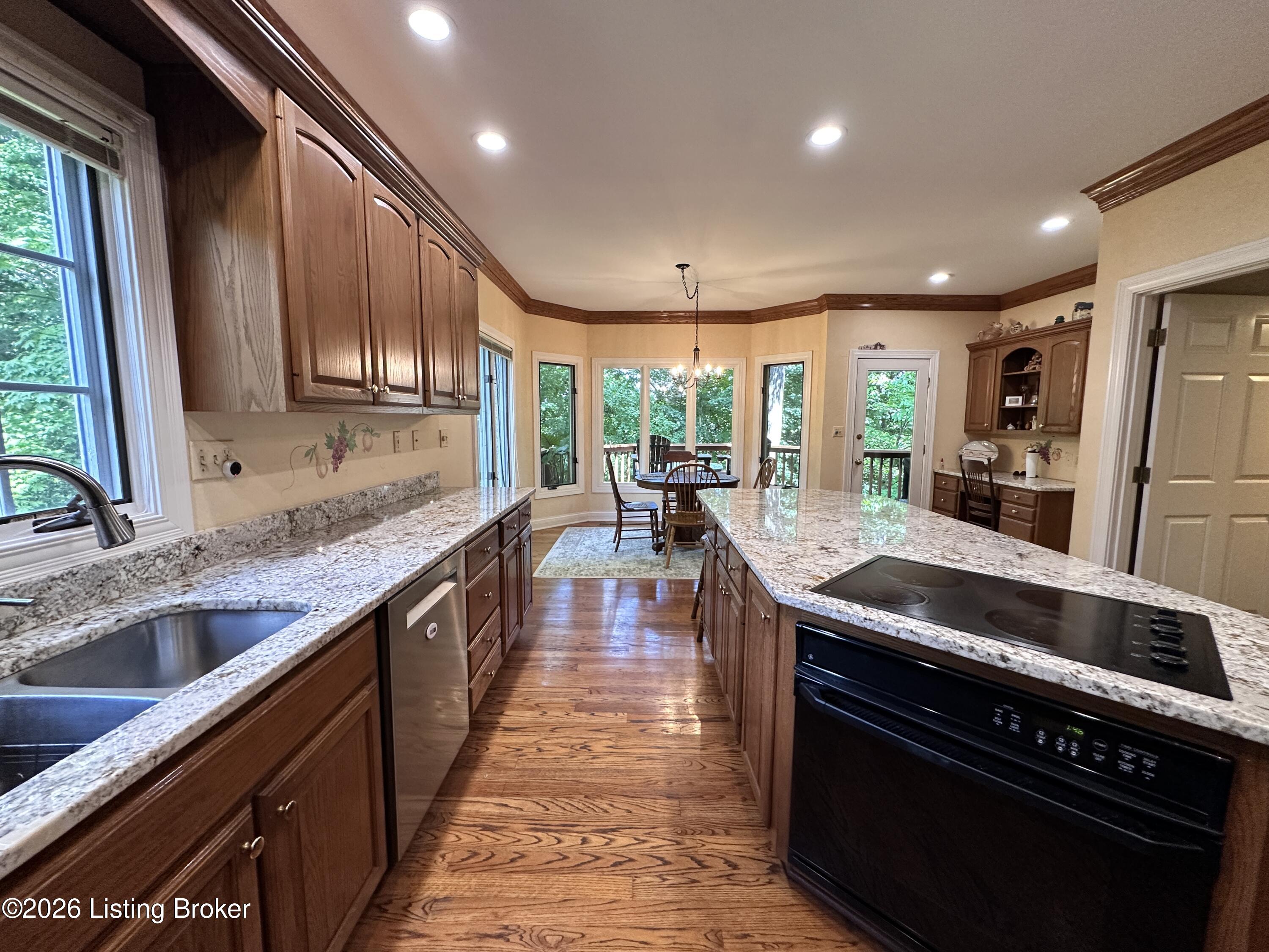 6711 Harrods View Cir Property Photo 31