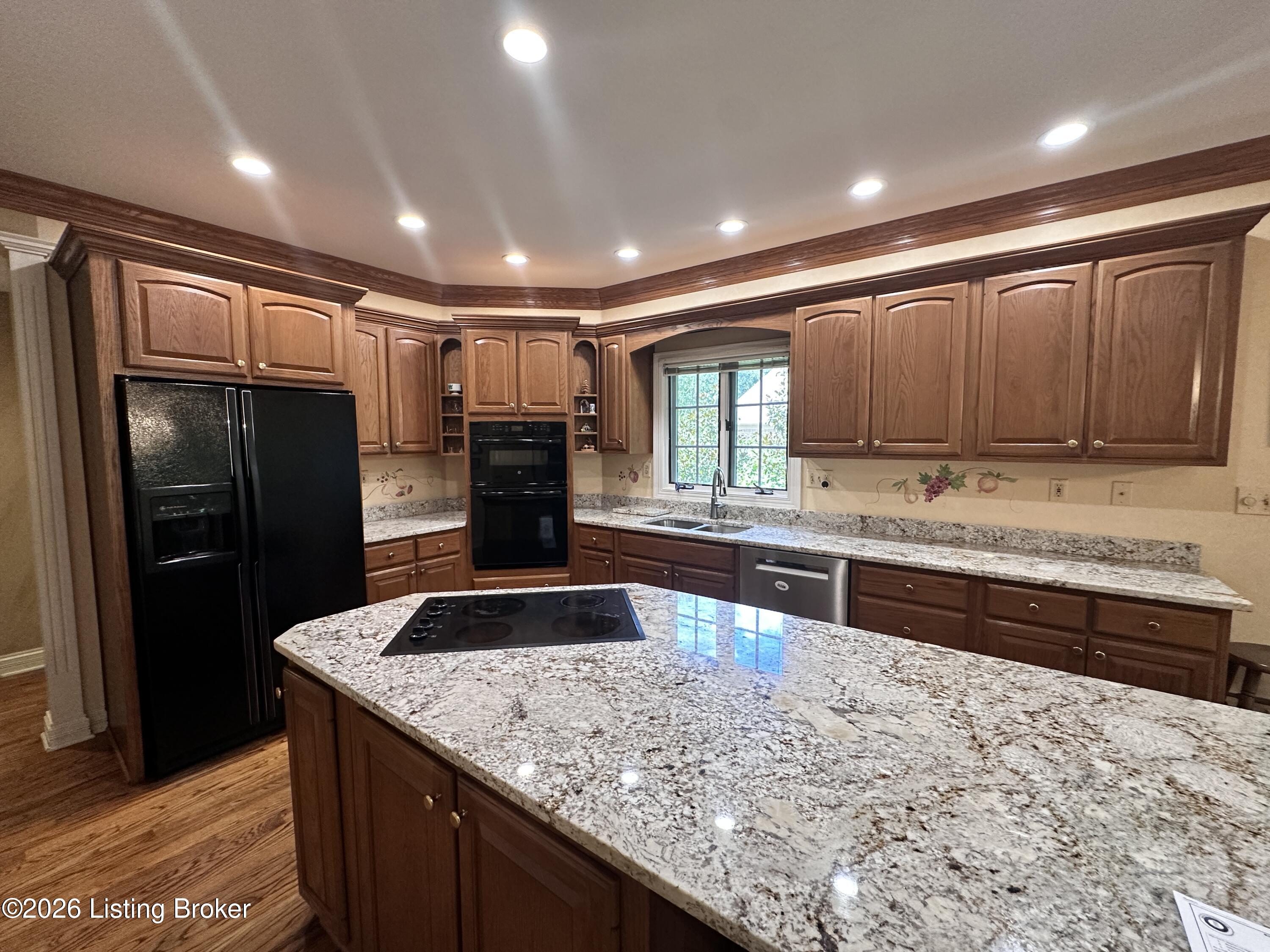 6711 Harrods View Cir Property Photo 33