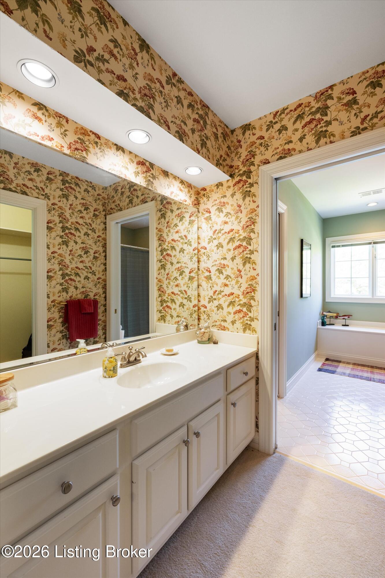 6711 Harrods View Cir Property Photo 44