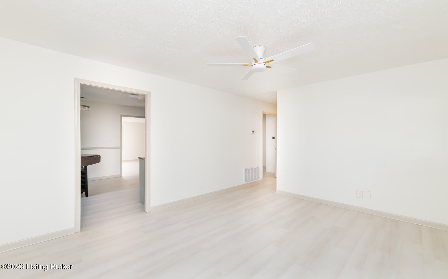 2815 Elam Dr Property Photo 6