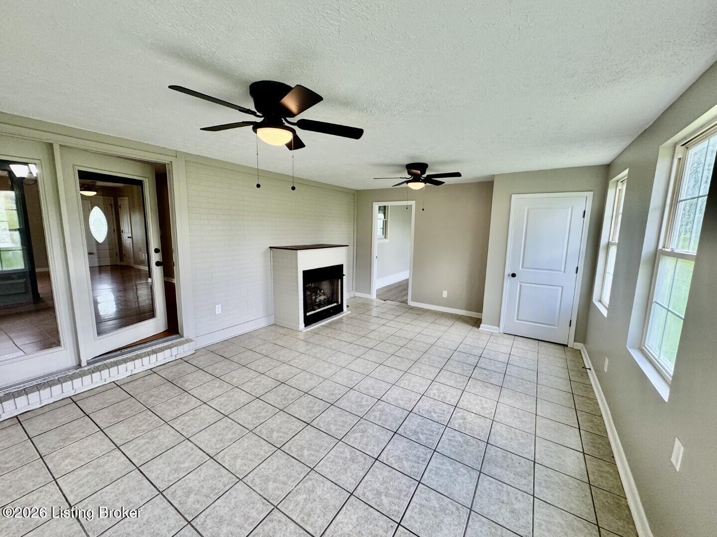 9867 Pottsville Rd Property Photo 23
