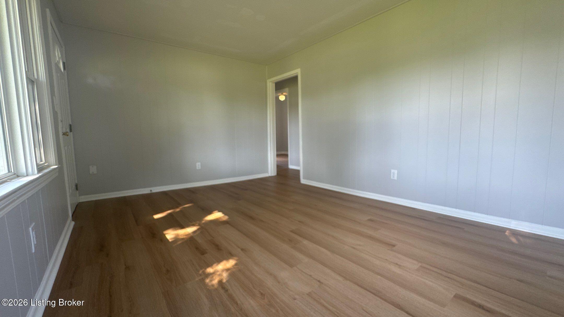 13213 Ashlawn Dr Property Photo 4