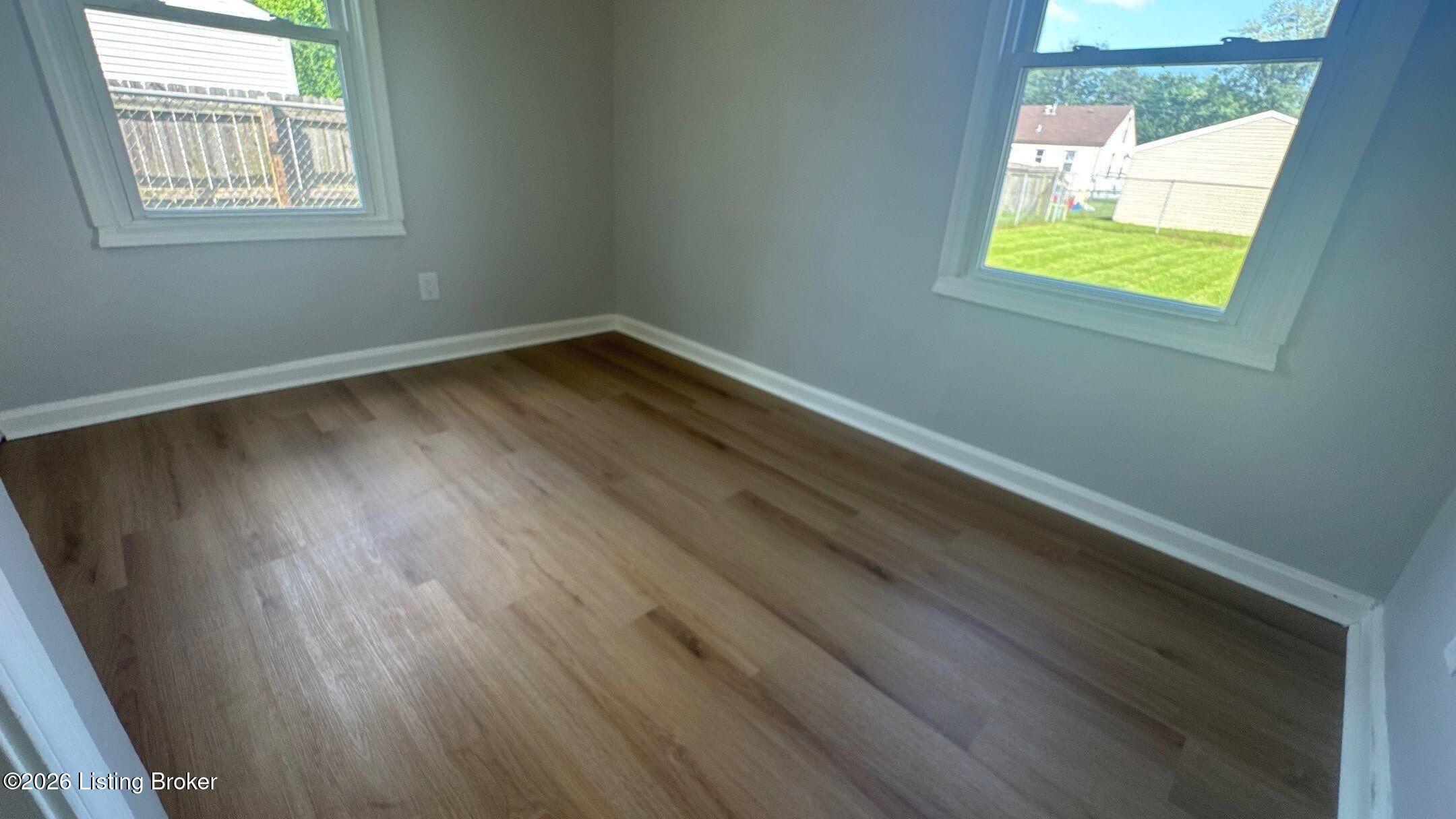 13213 Ashlawn Dr Property Photo 17