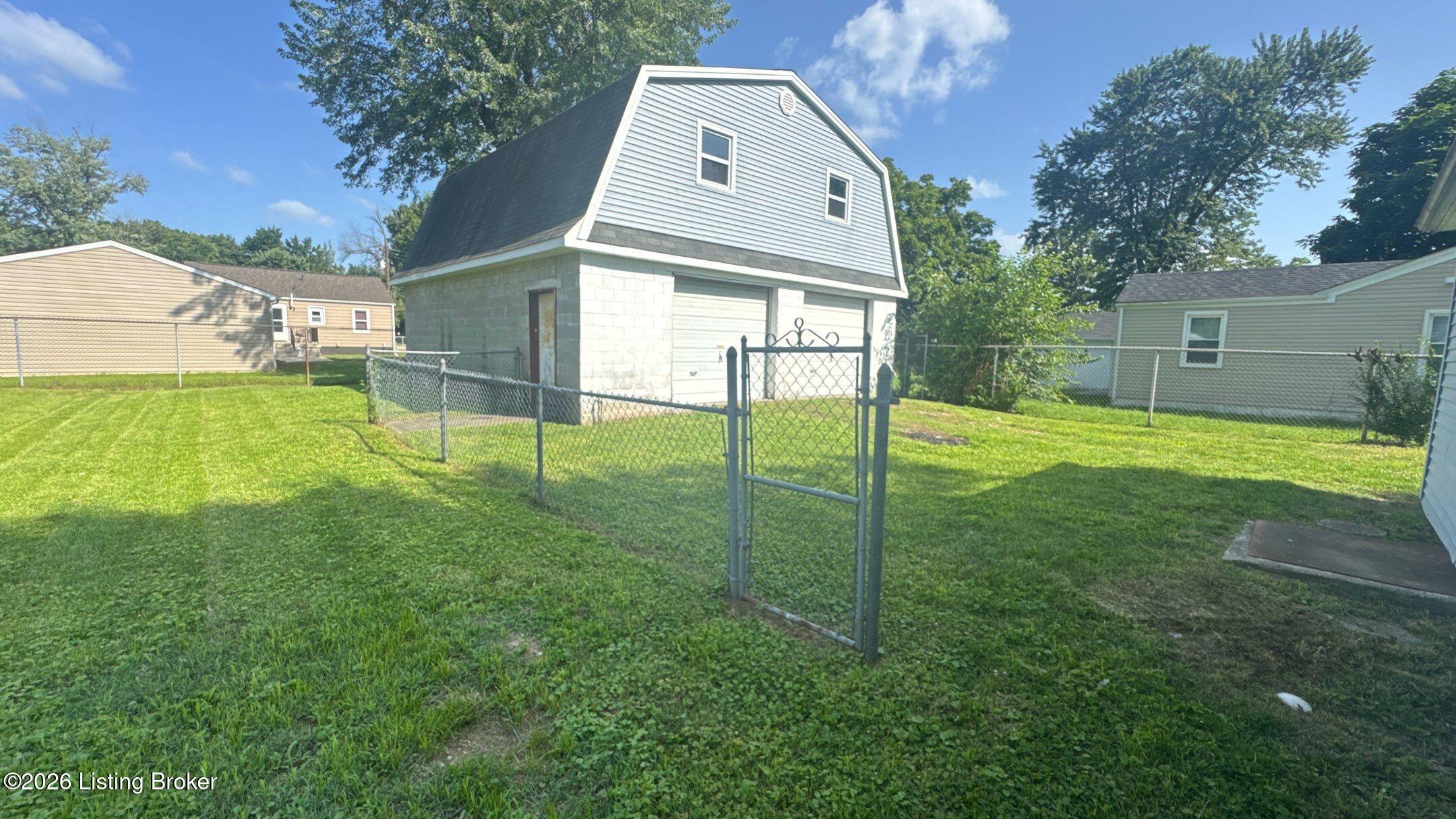 13213 Ashlawn Dr Property Photo 31