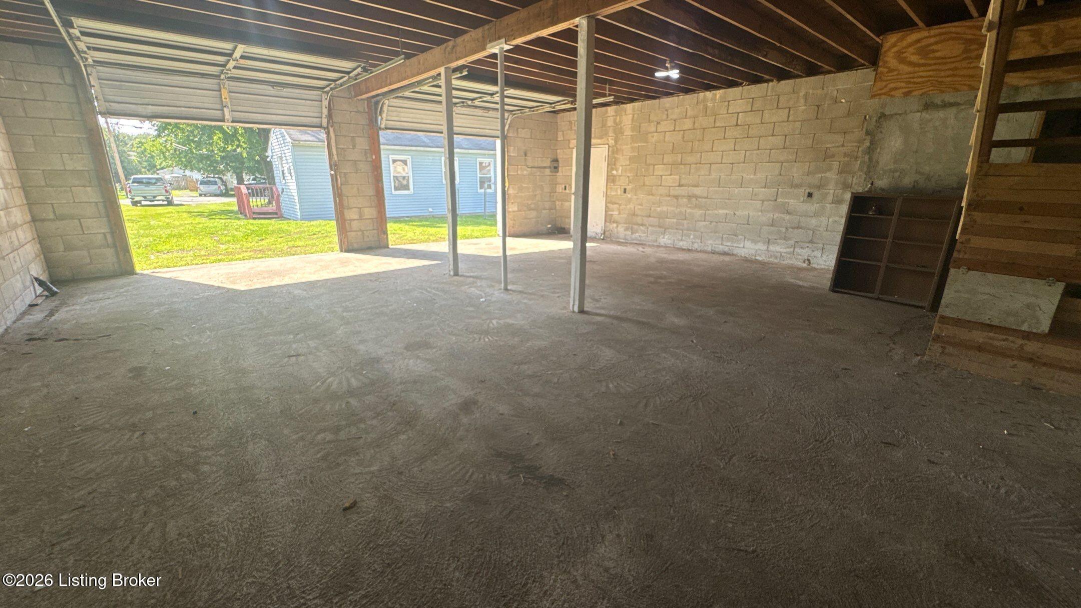 13213 Ashlawn Dr Property Photo 34