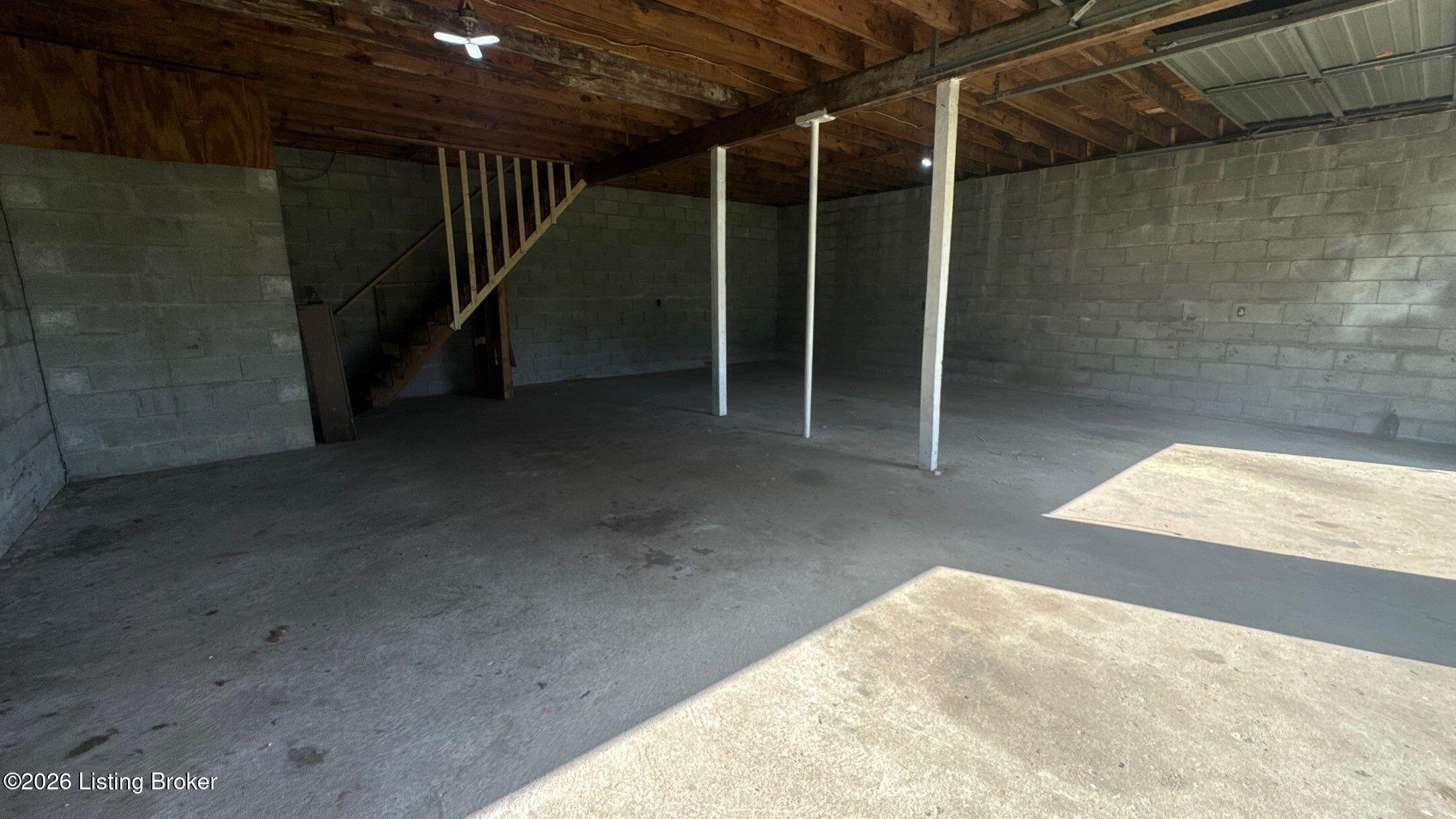 13213 Ashlawn Dr Property Photo 35