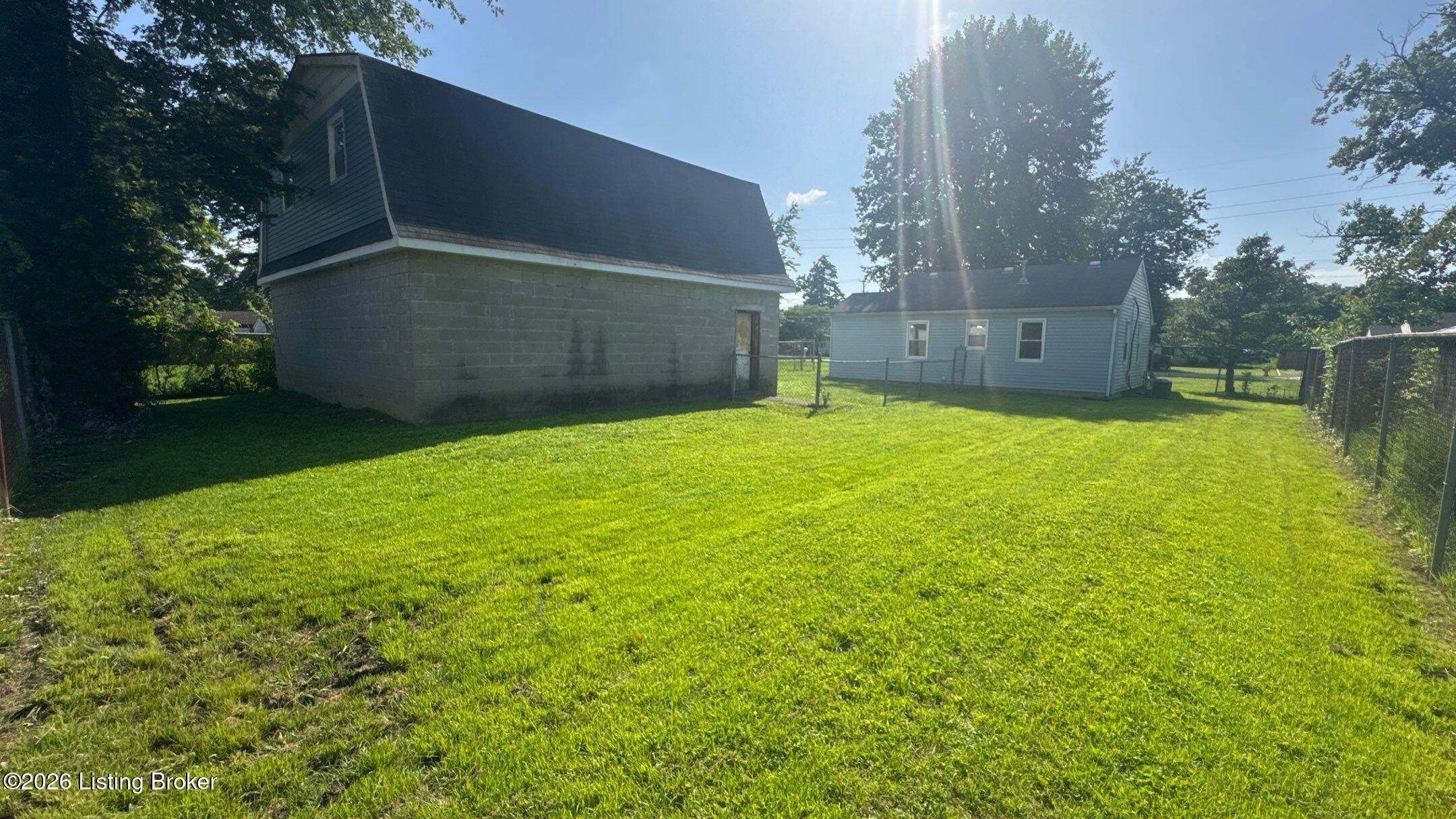13213 Ashlawn Dr Property Photo 40