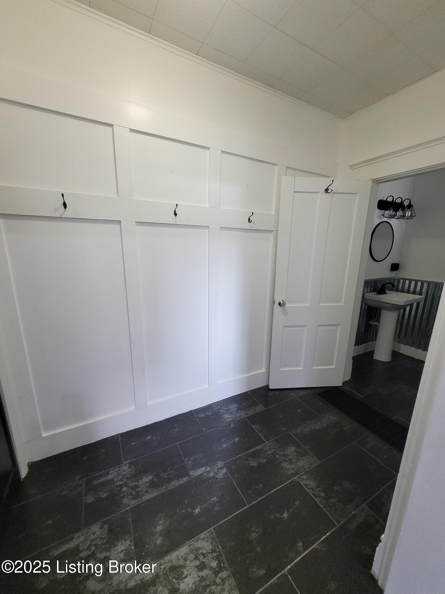 514 5th St Property Photo 14