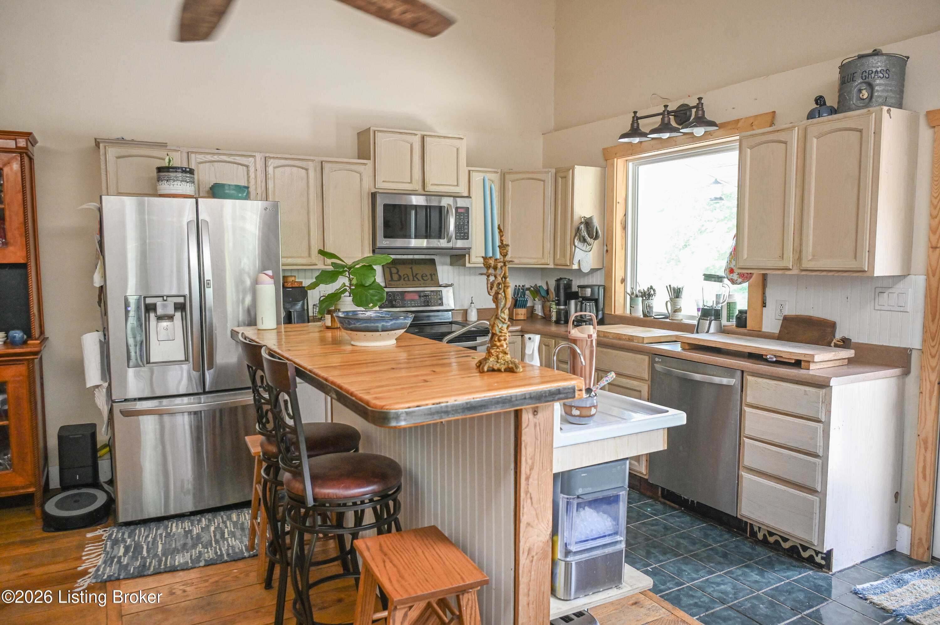 70 3 Lick Creek Rd Property Photo 8