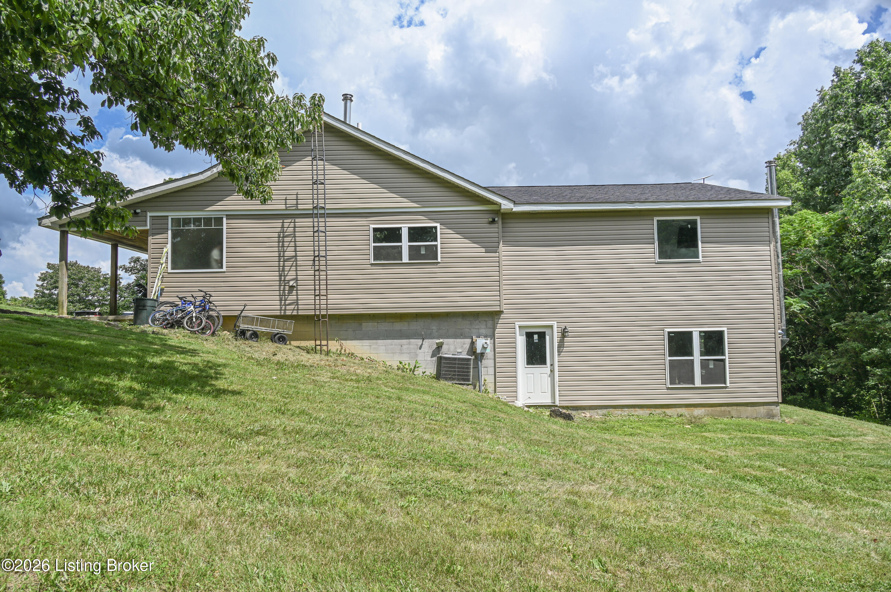 70 3 Lick Creek Rd Property Photo 51