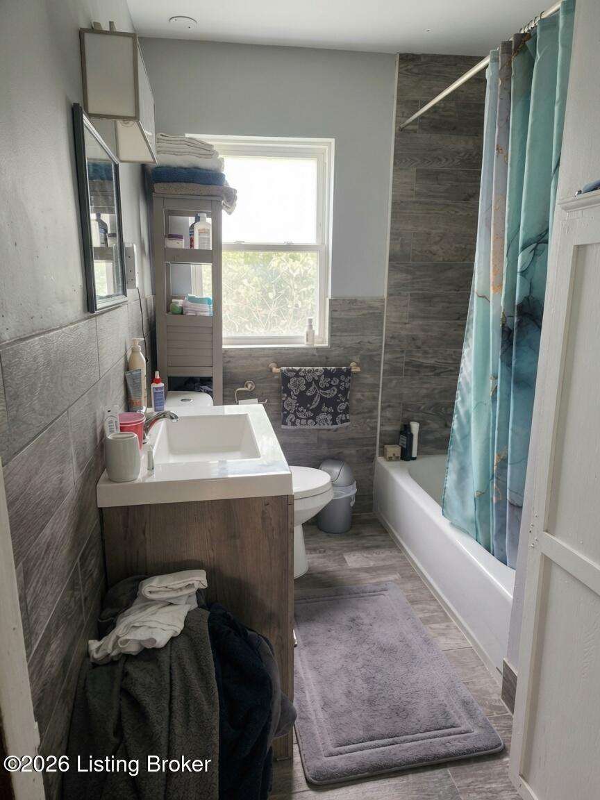 4619 Westchester Ave Property Photo 12