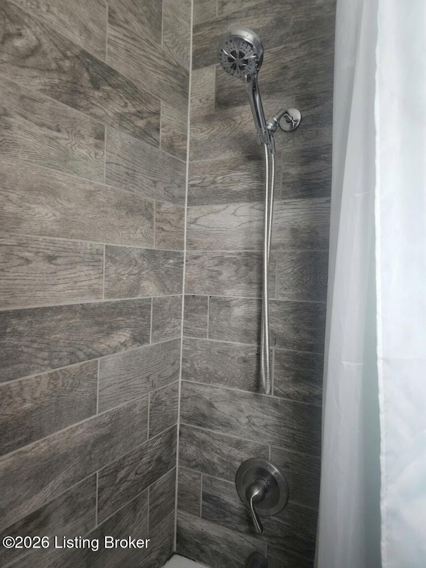 4619 Westchester Ave Property Photo 17