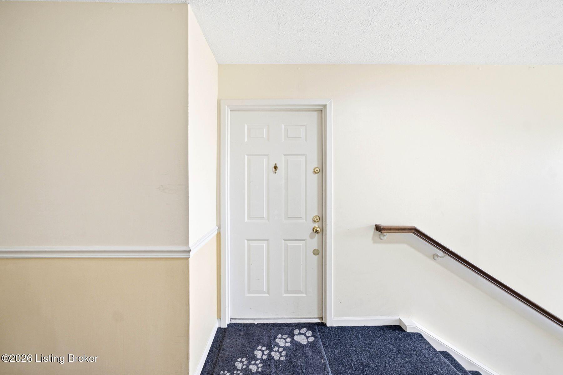8510 Ambrosse Ln 207 Property Photo 4