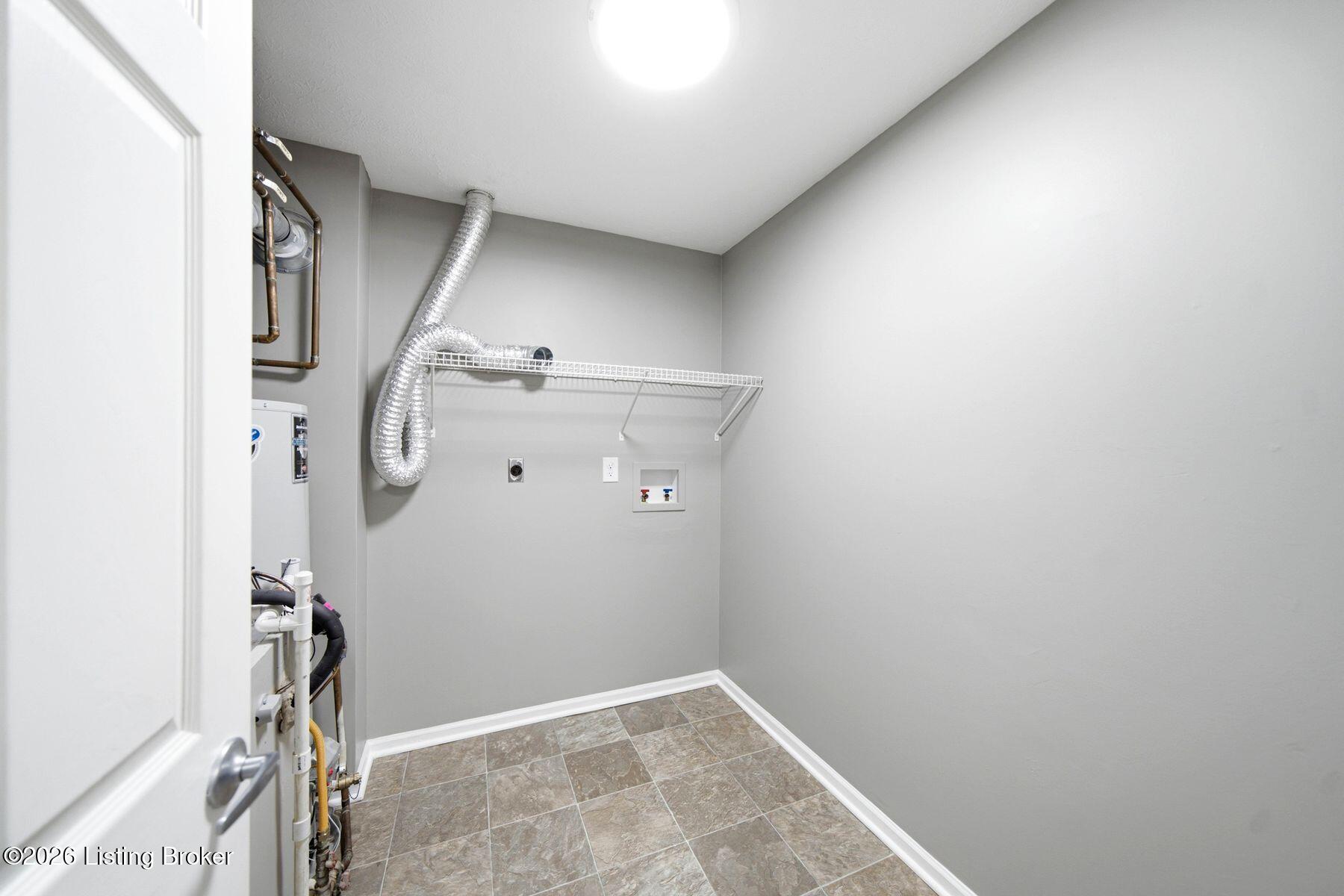 8510 Ambrosse Ln 207 Property Photo 17