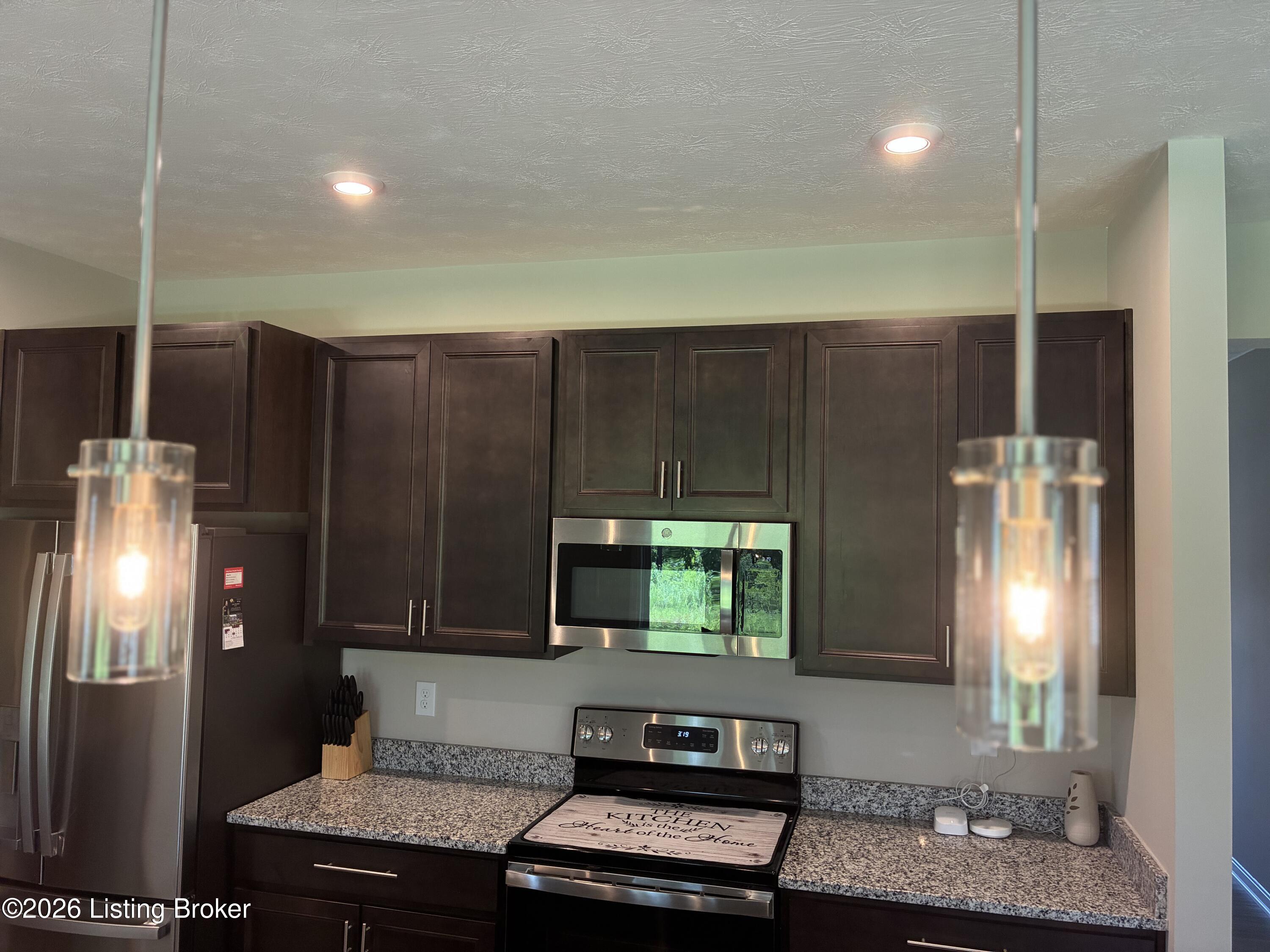 276 Rising Sun Ct Property Photo 8
