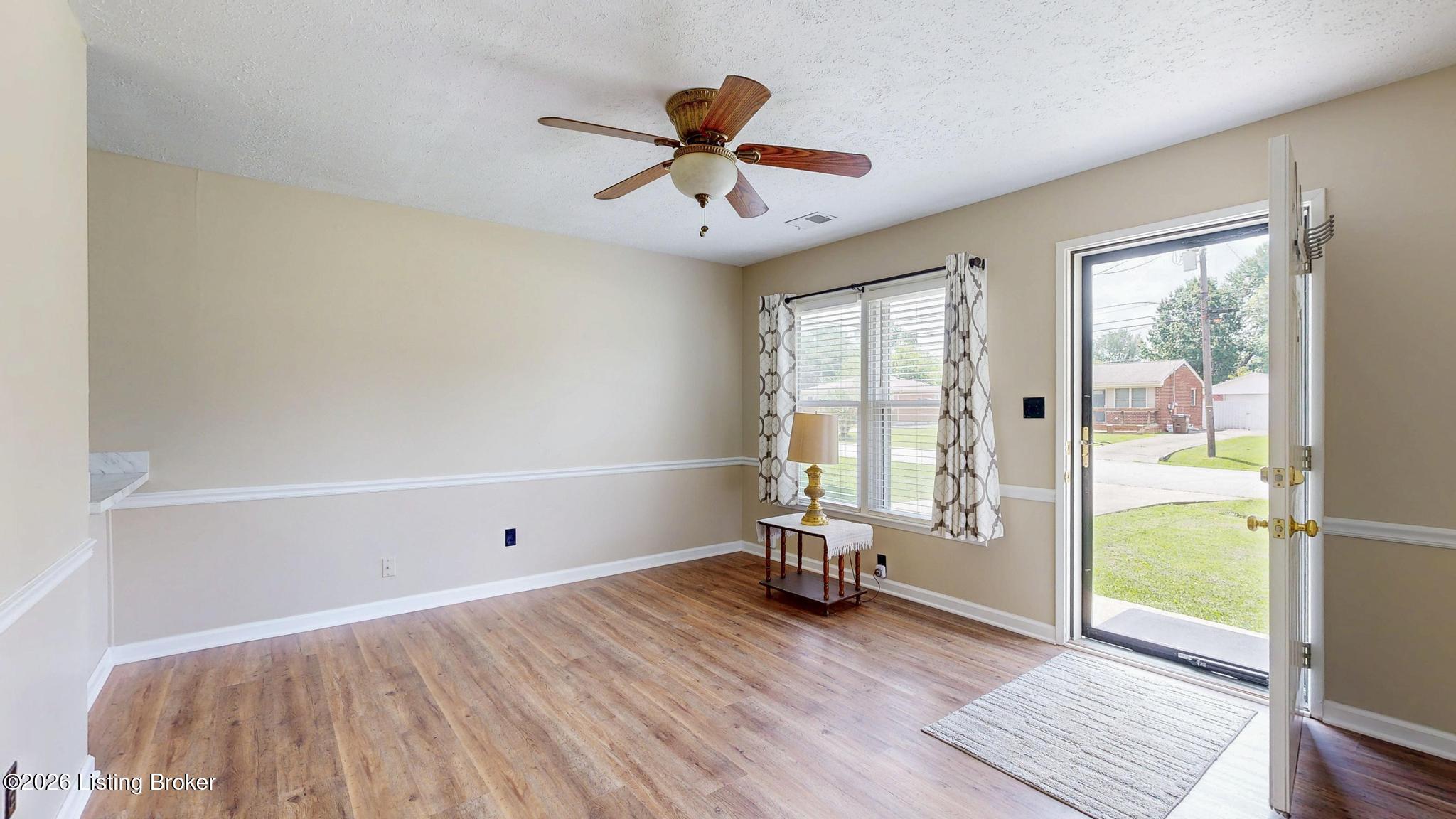 6217 Hackberry Way Property Photo 6