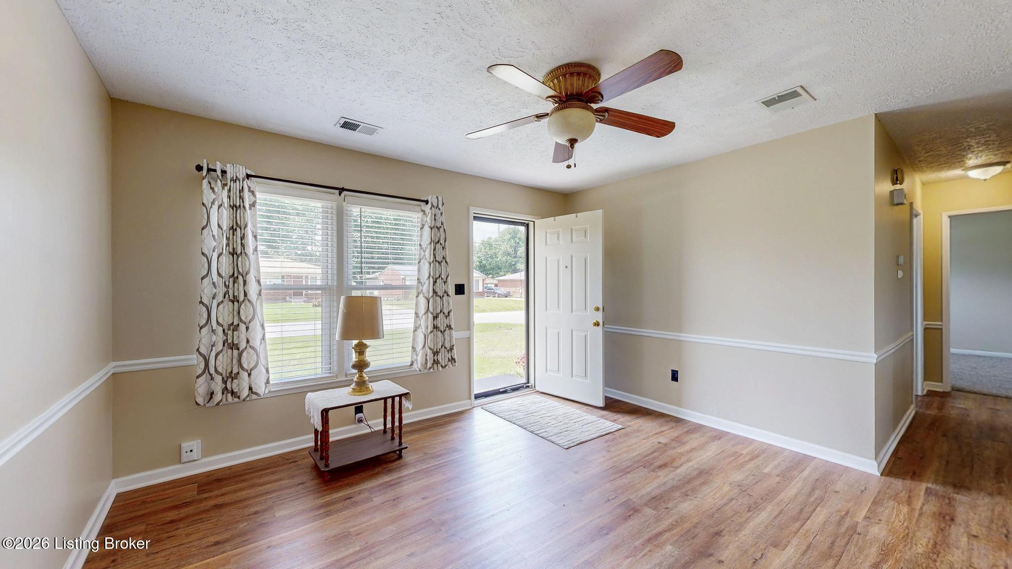 6217 Hackberry Way Property Photo 7