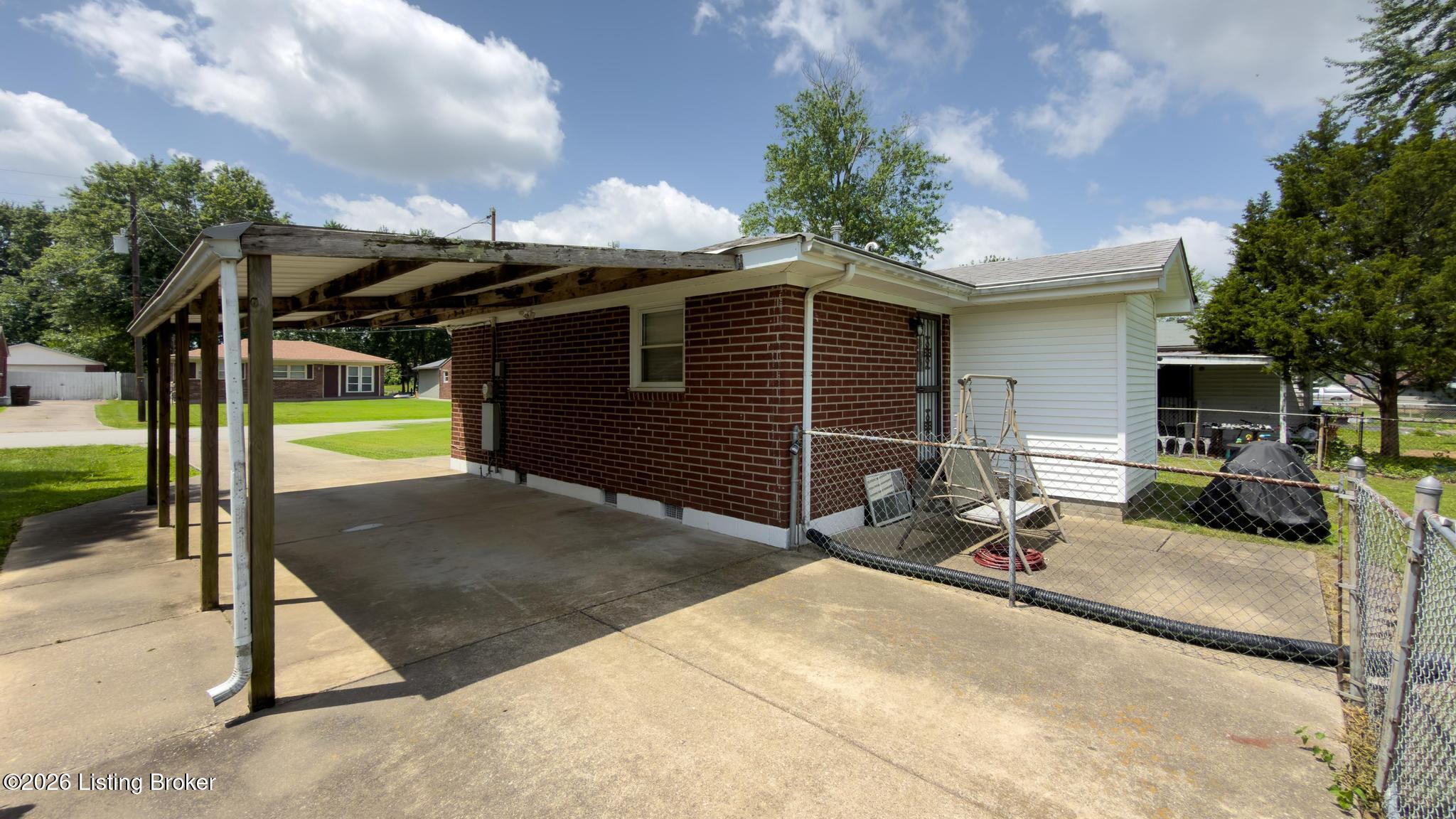 6217 Hackberry Way Property Photo 27