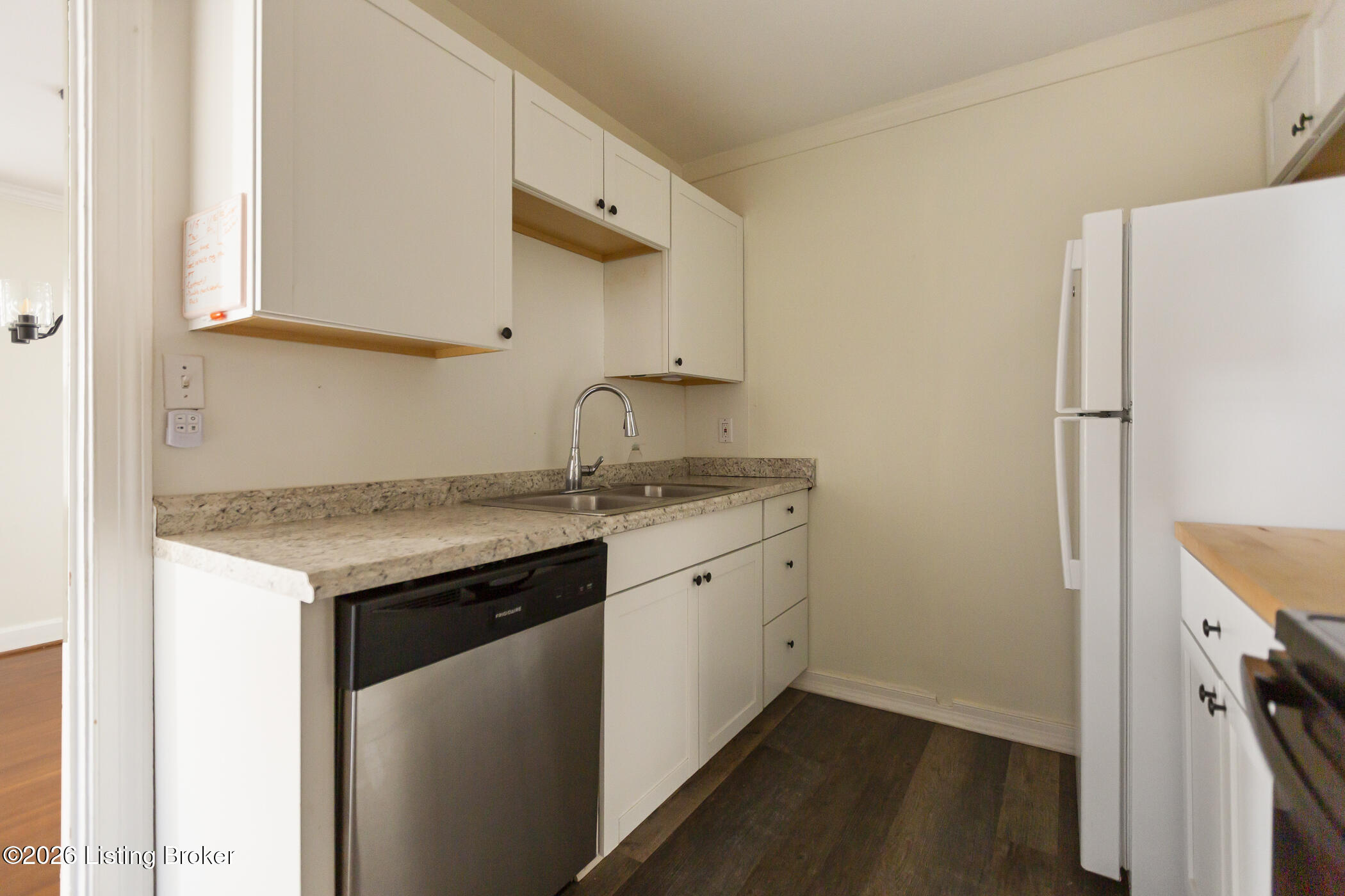 405 Macon Ave Property Photo 18