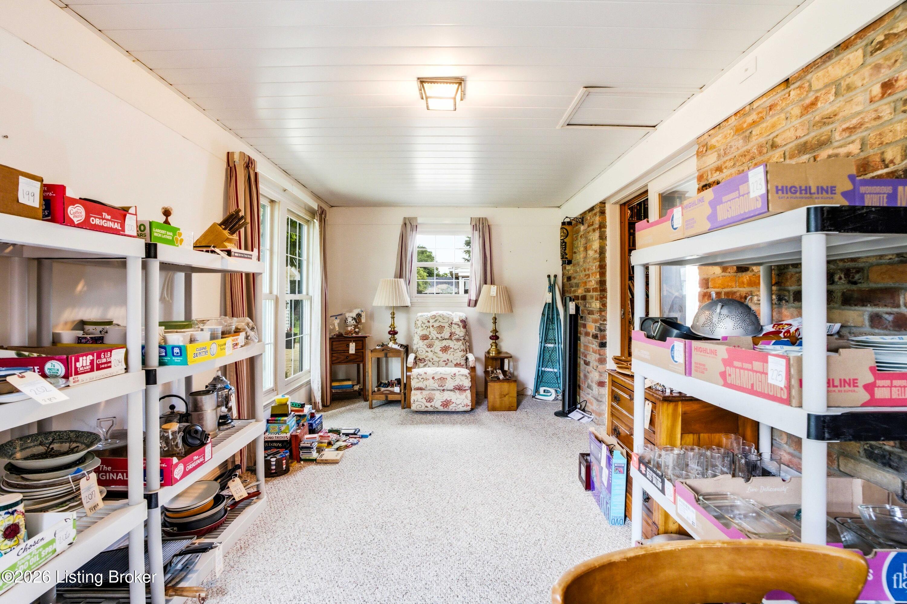 3304 Pineneedle Ln Property Photo 13