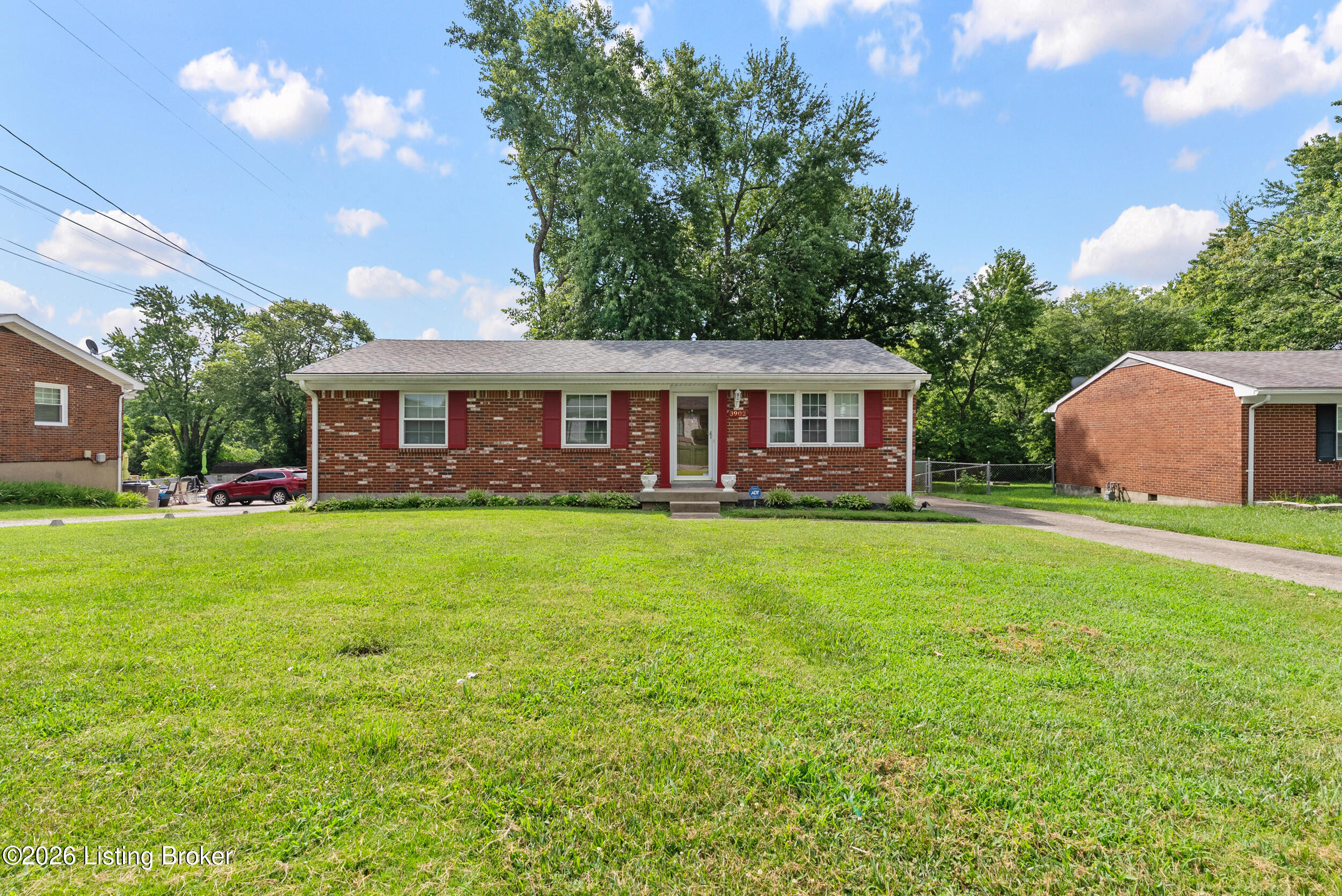 3902 Iron Horse Way