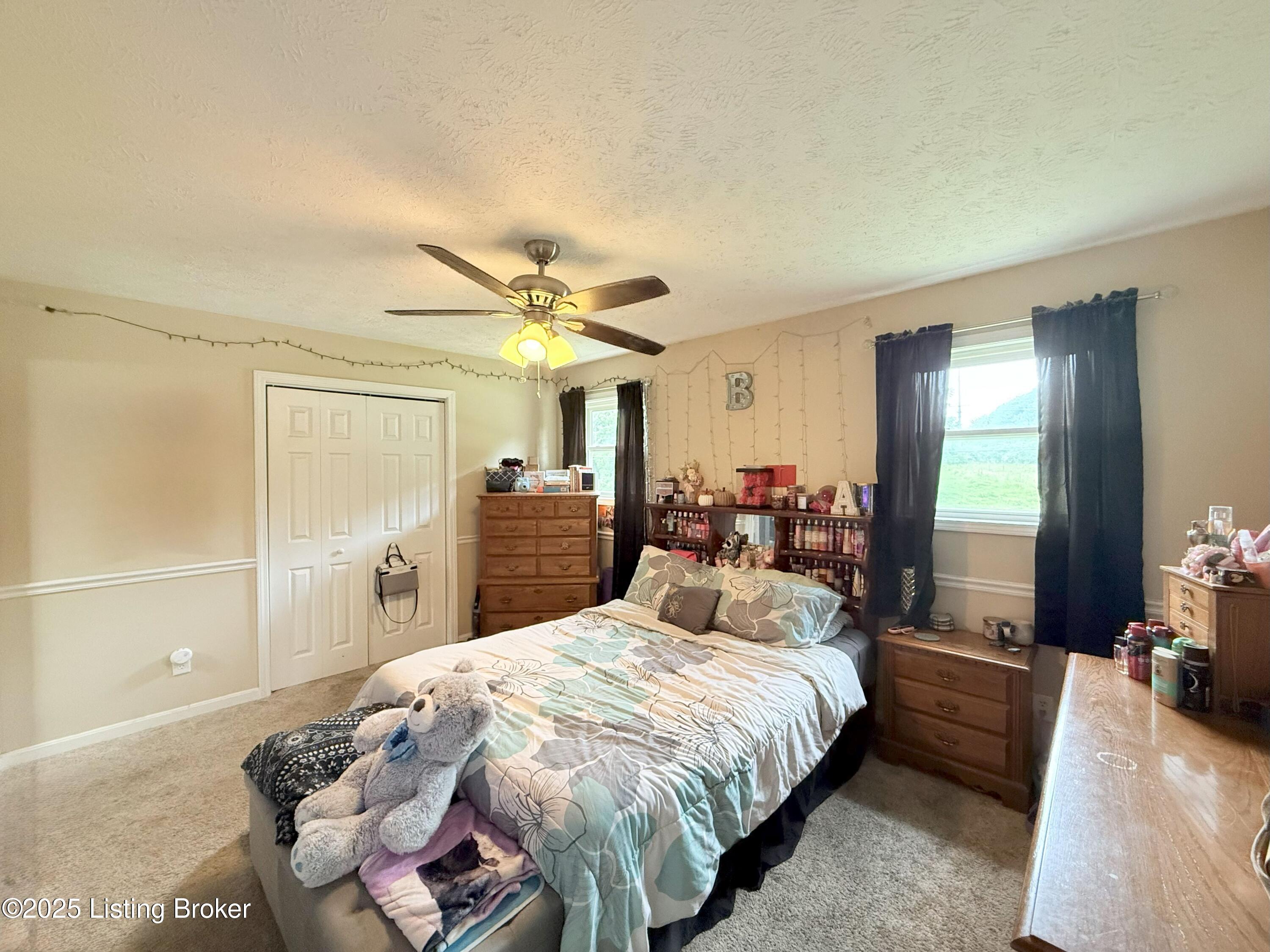 205 Fraim St Property Photo 13