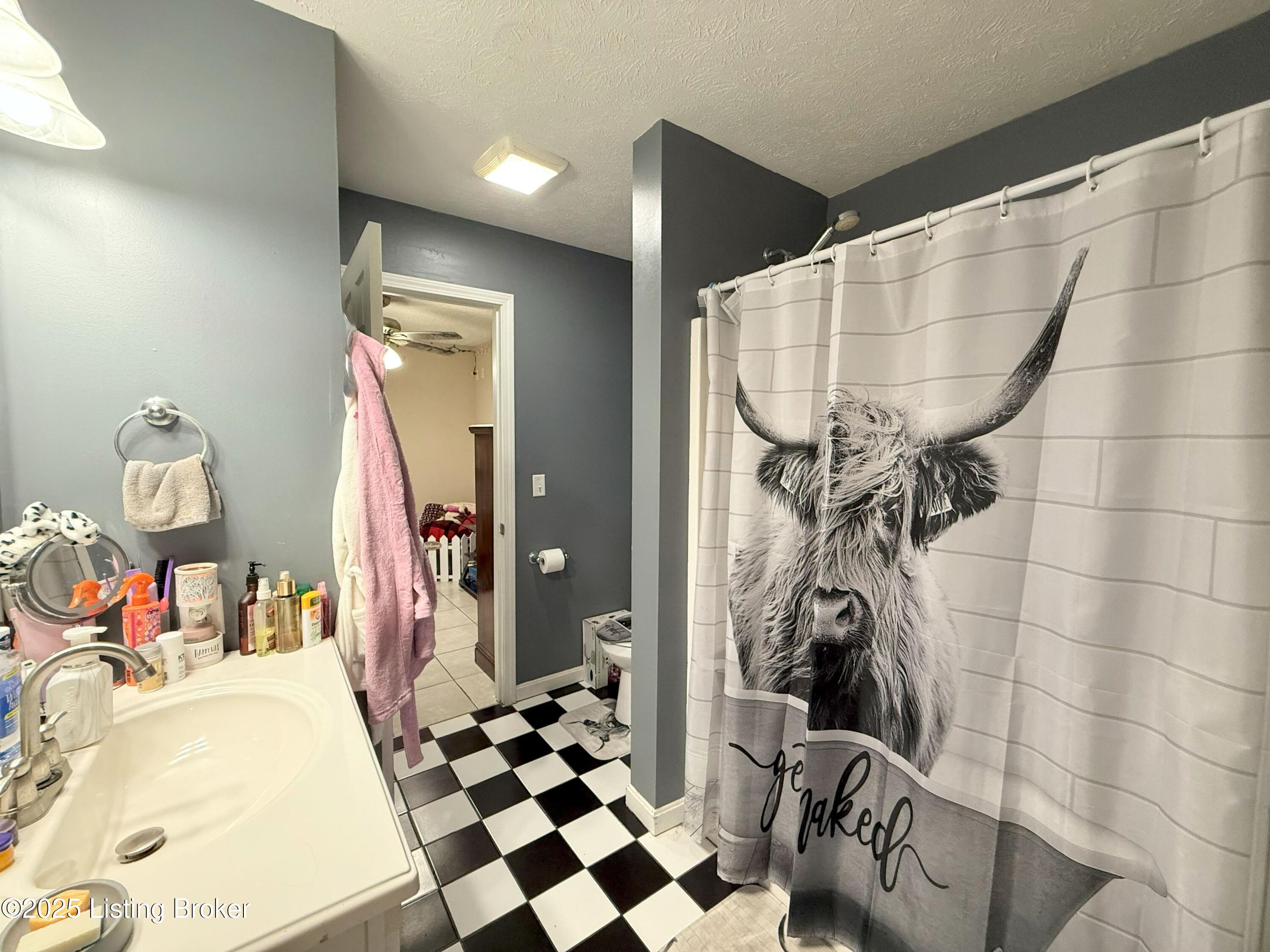 205 Fraim St Property Photo 15